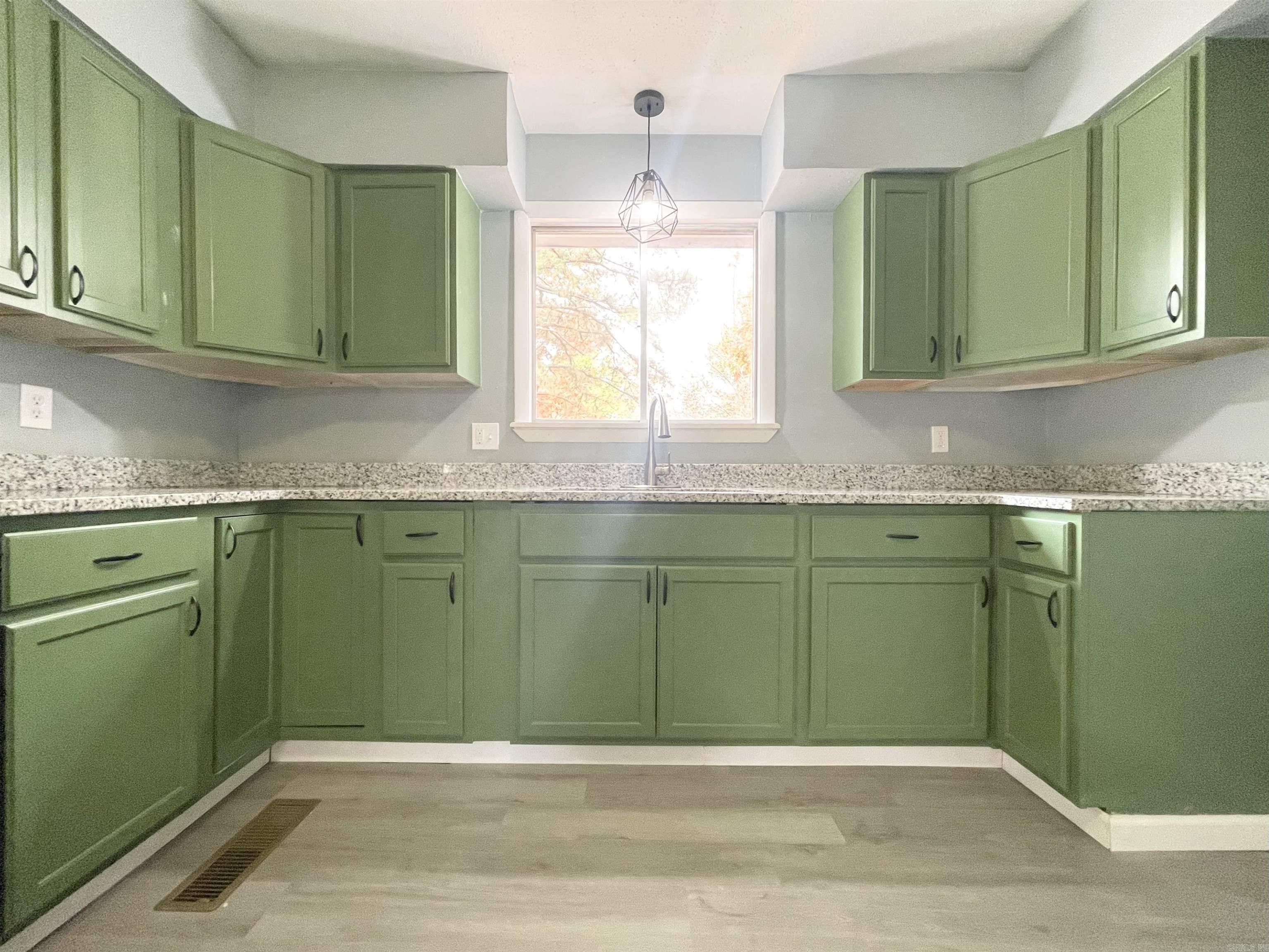 HICKS INTERURBAN - Residential