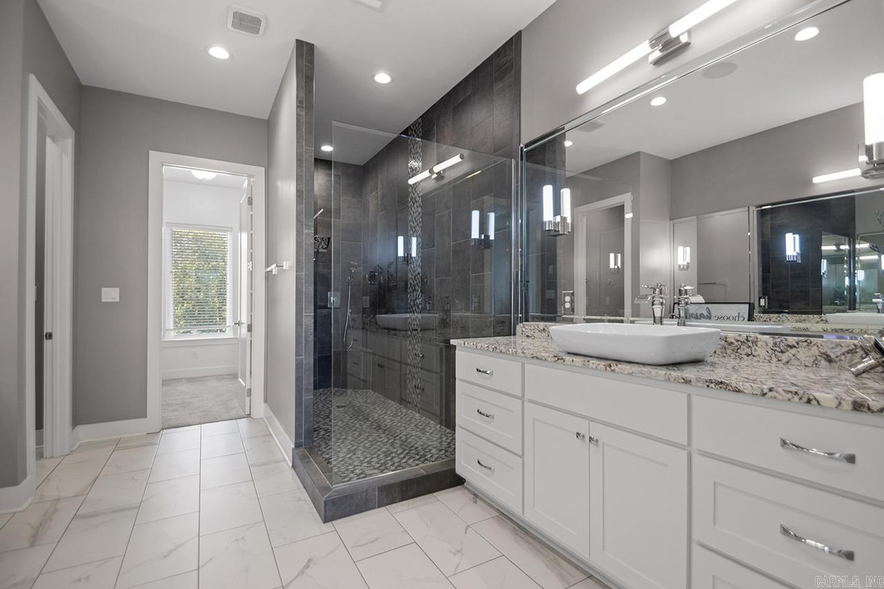 MAUMELLE VALLEY ESTATES - Residential