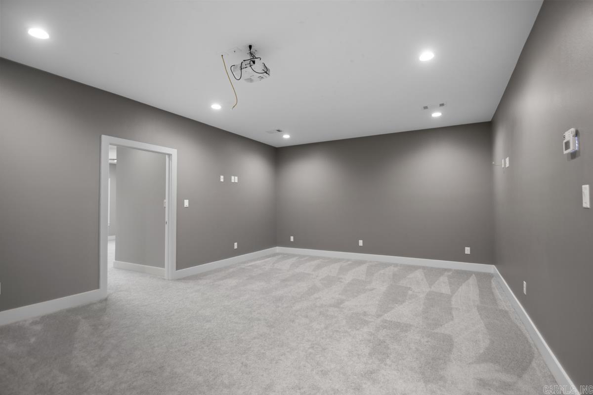 MAUMELLE VALLEY ESTATES - Residential