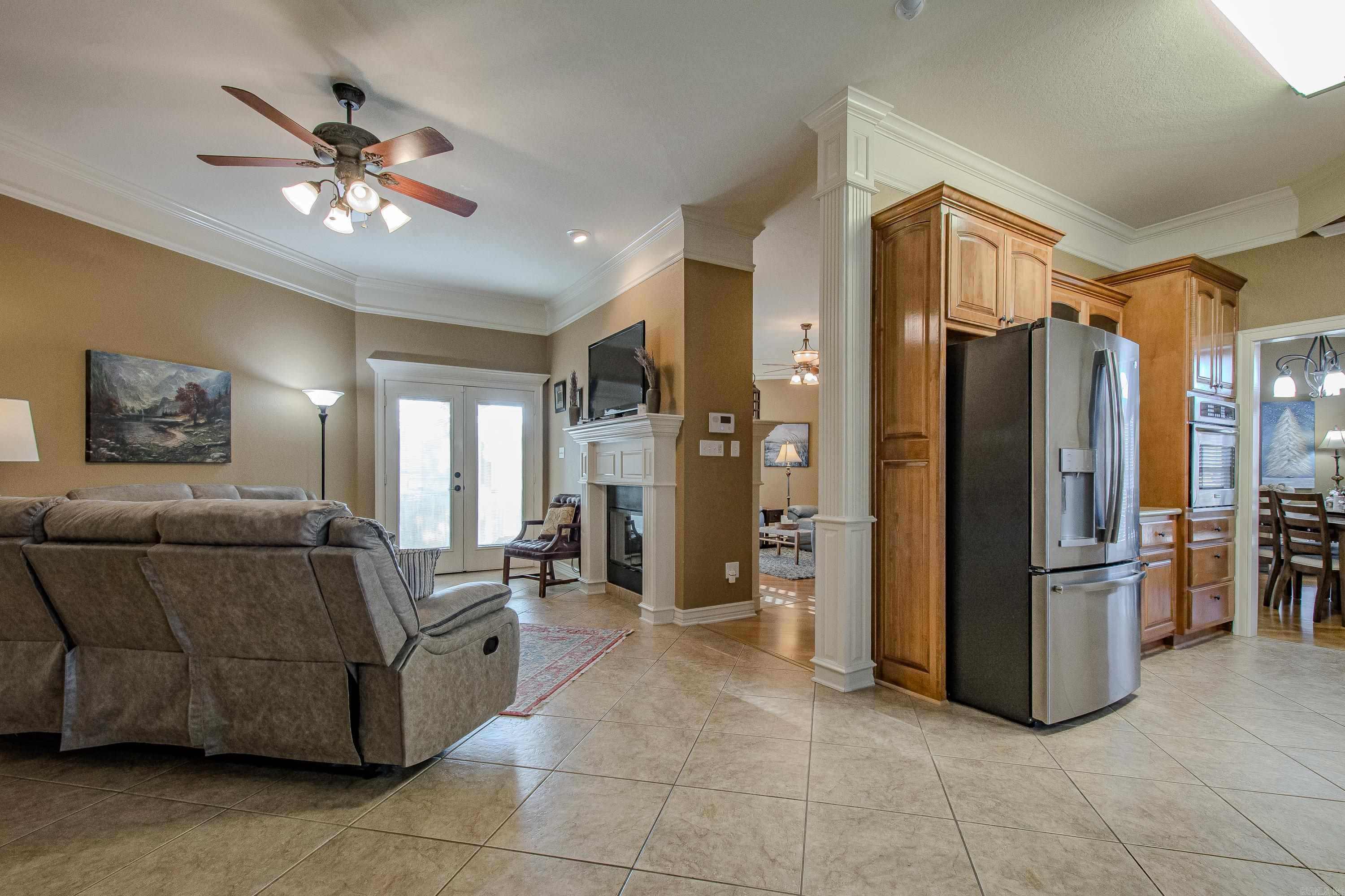 LONGHILLS VILLAGE - Residential