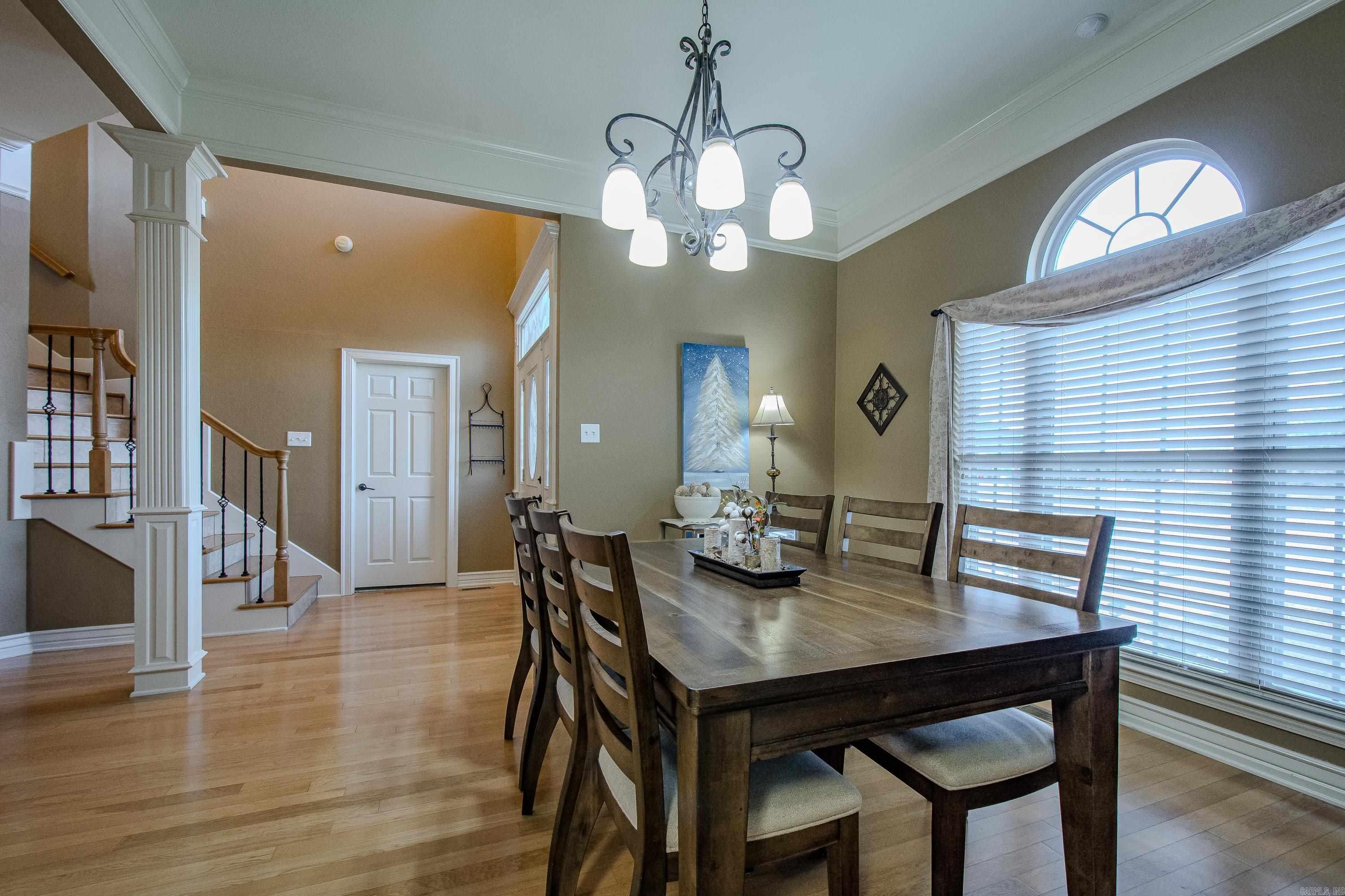 LONGHILLS VILLAGE - Residential