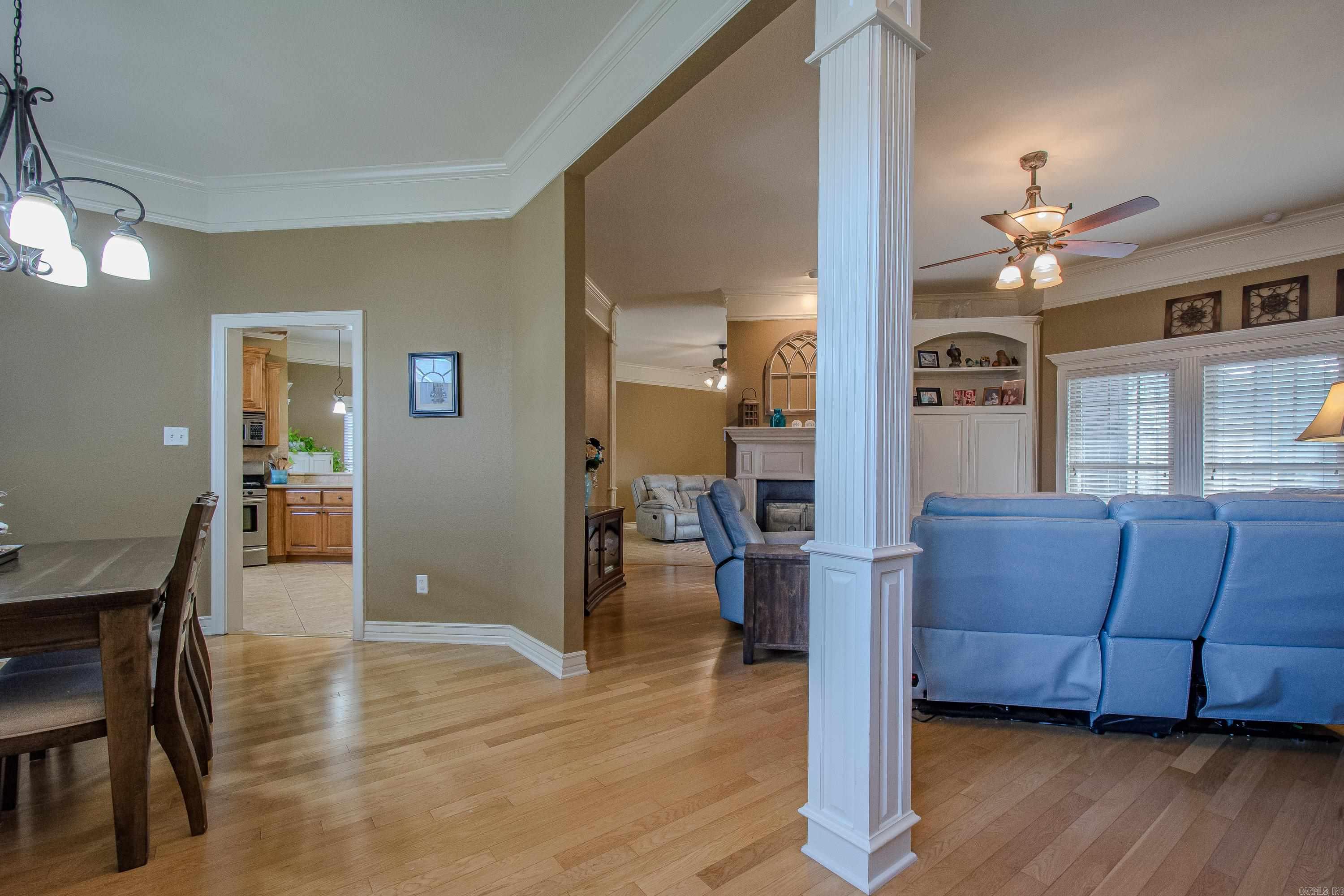 LONGHILLS VILLAGE - Residential