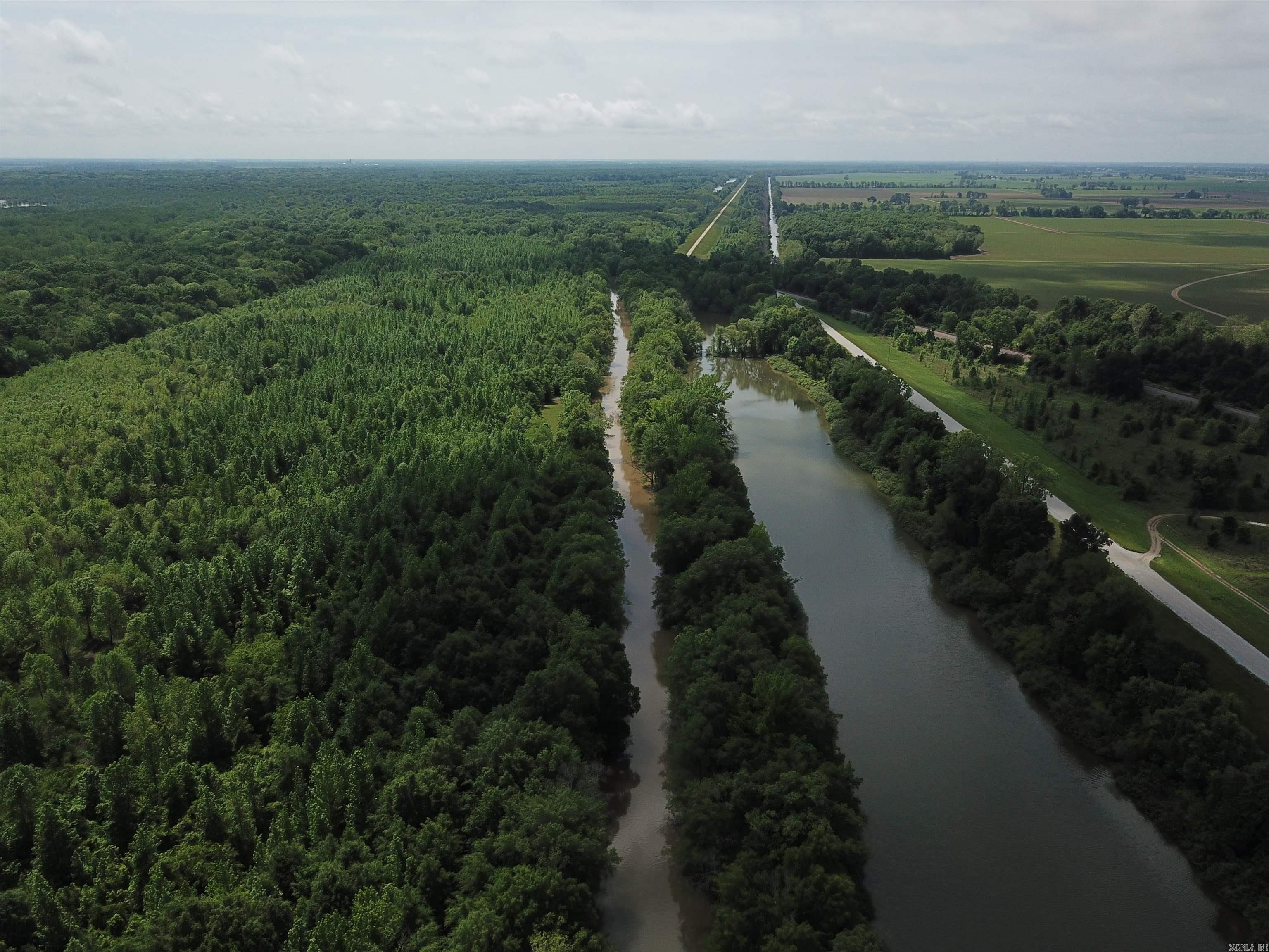 Metes & Bounds - Land