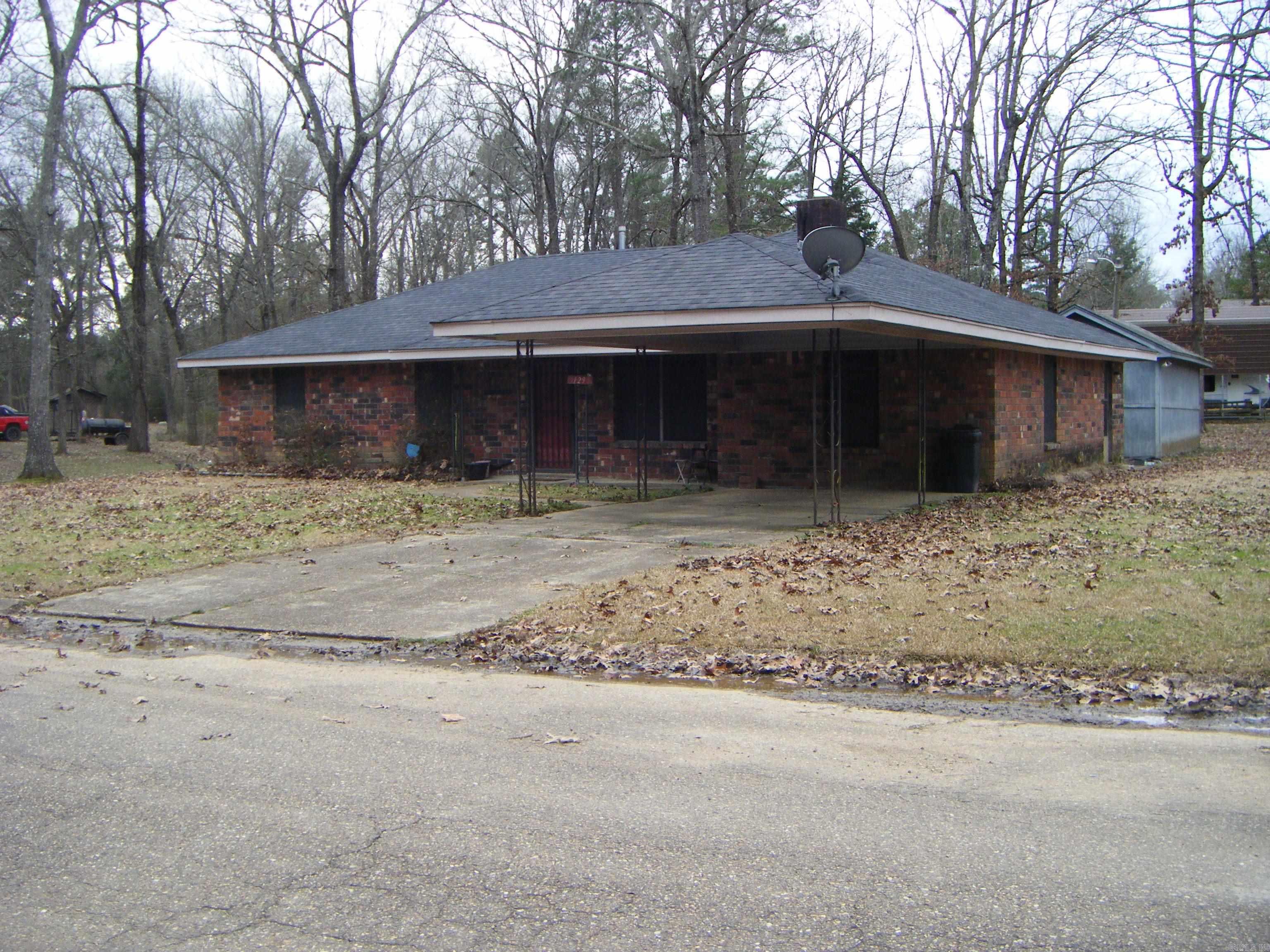 PLEASANT FORREST - Residential