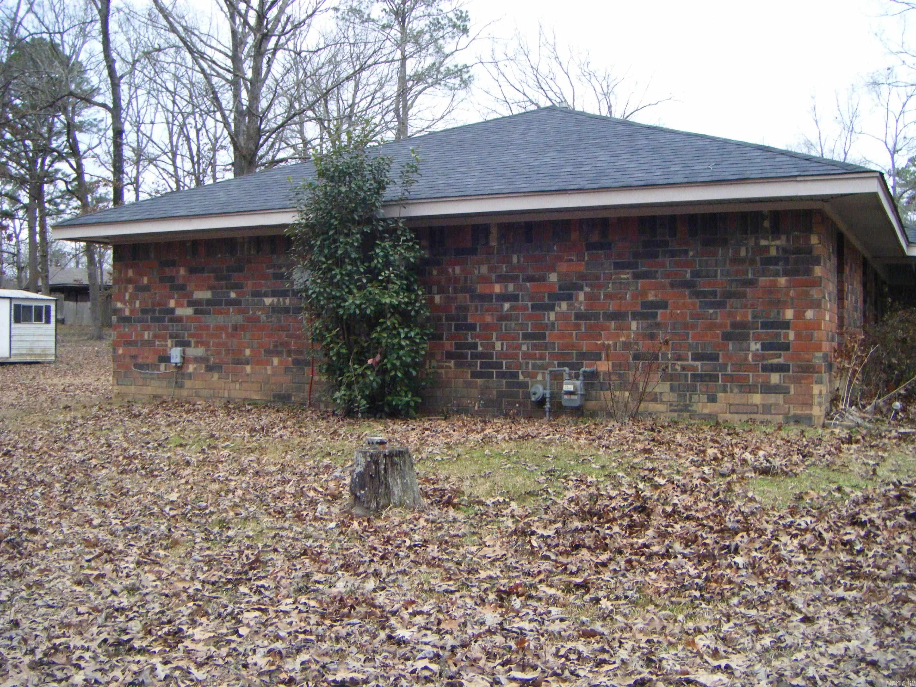 PLEASANT FORREST - Residential