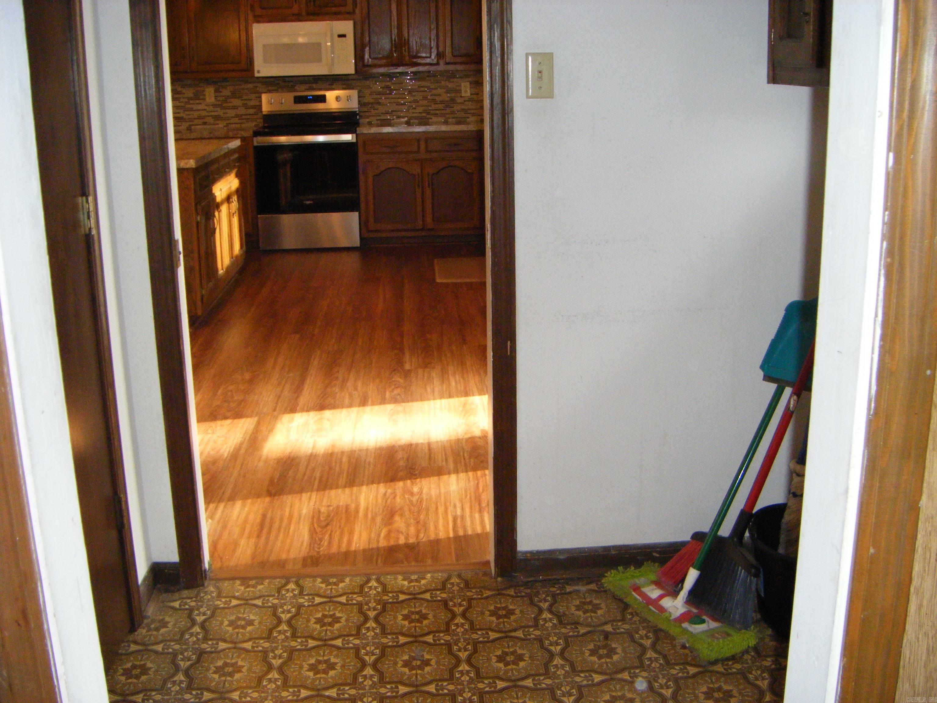 PLEASANT FORREST - Residential