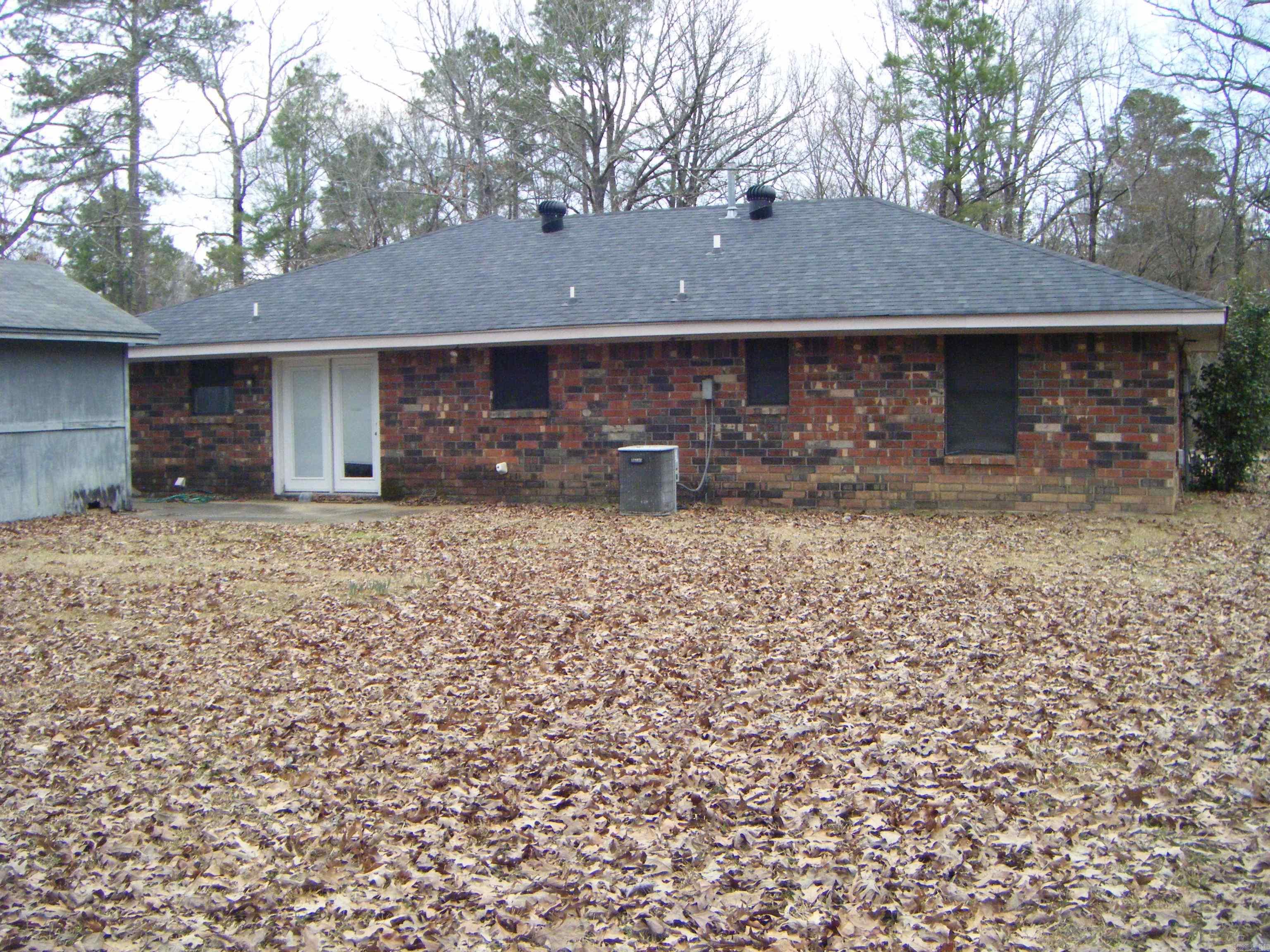 PLEASANT FORREST - Residential