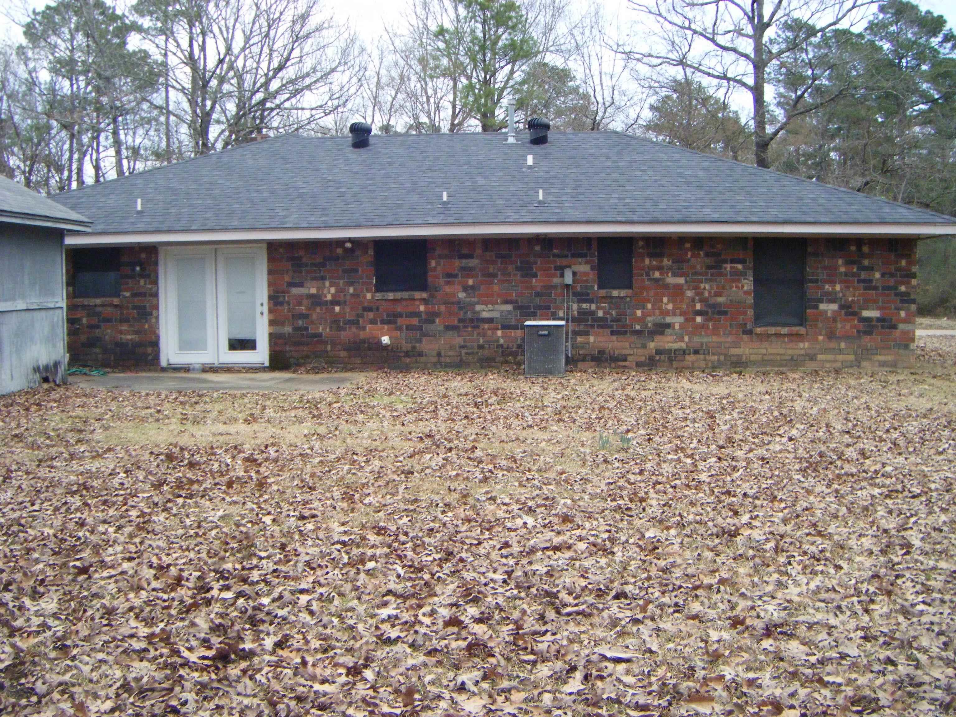 PLEASANT FORREST - Residential