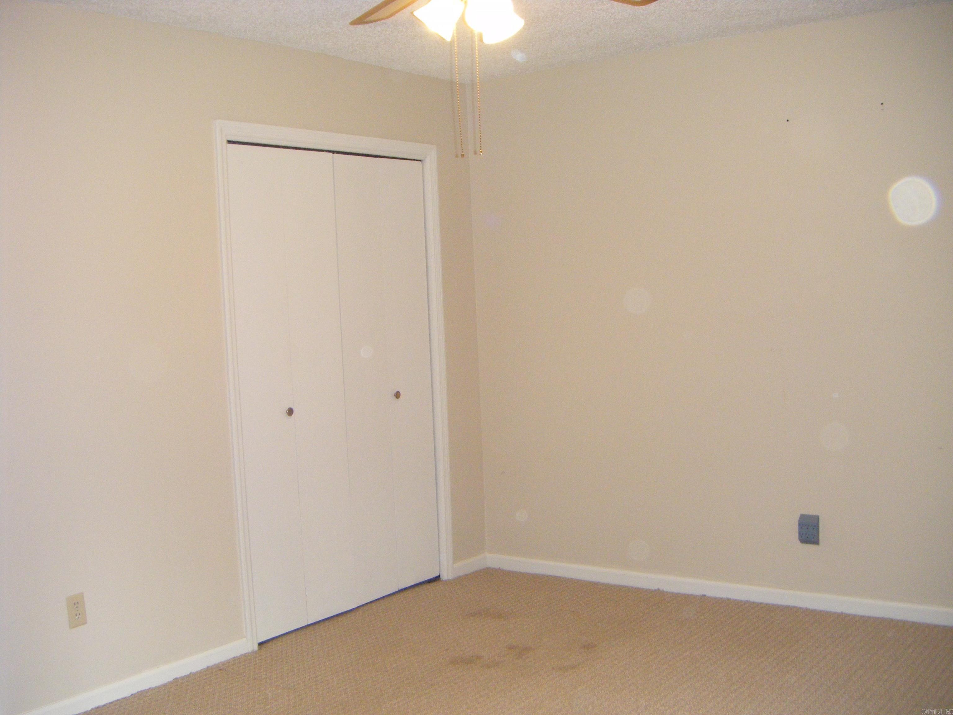 PLEASANT FORREST - Residential