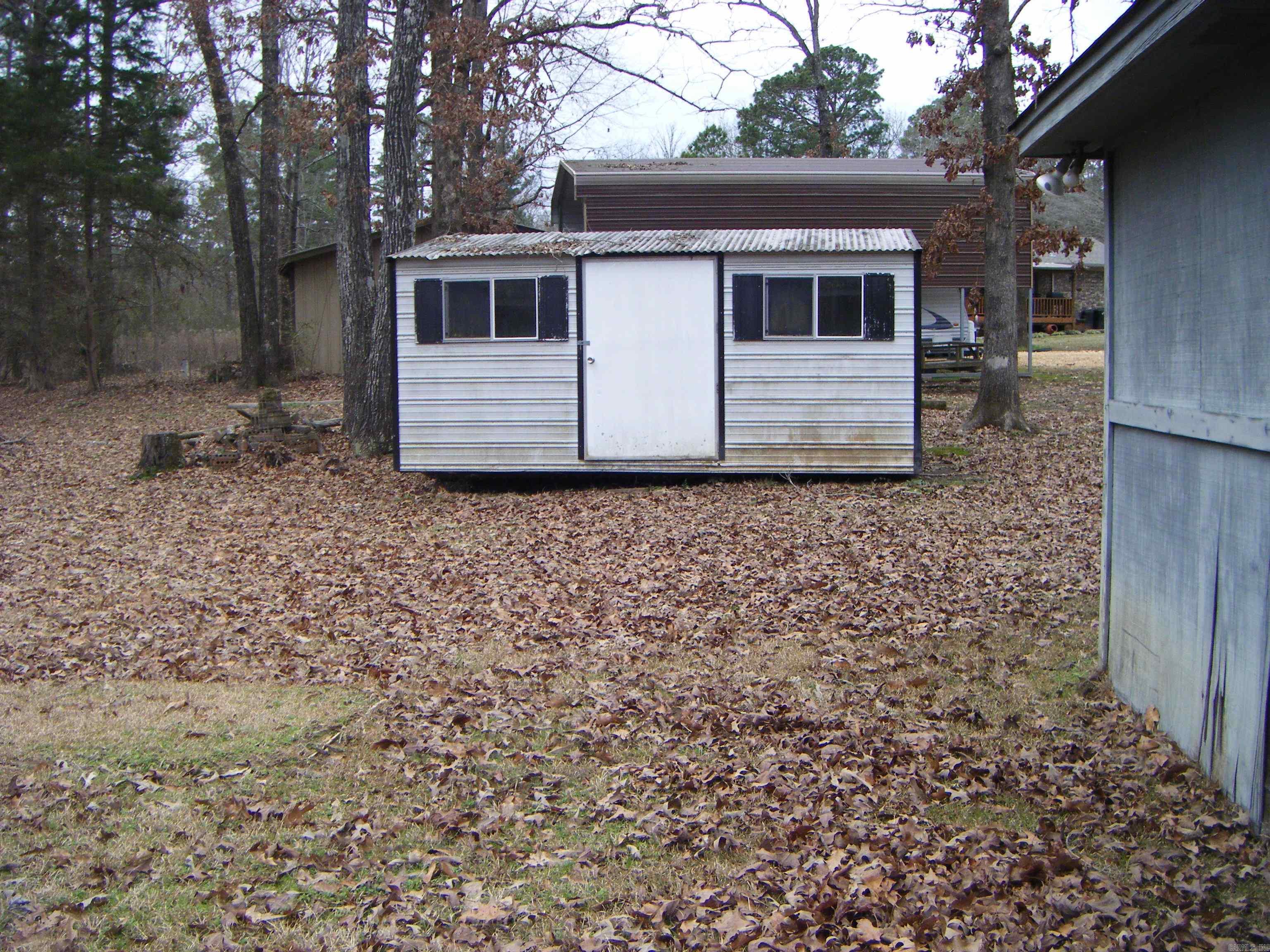 PLEASANT FORREST - Residential