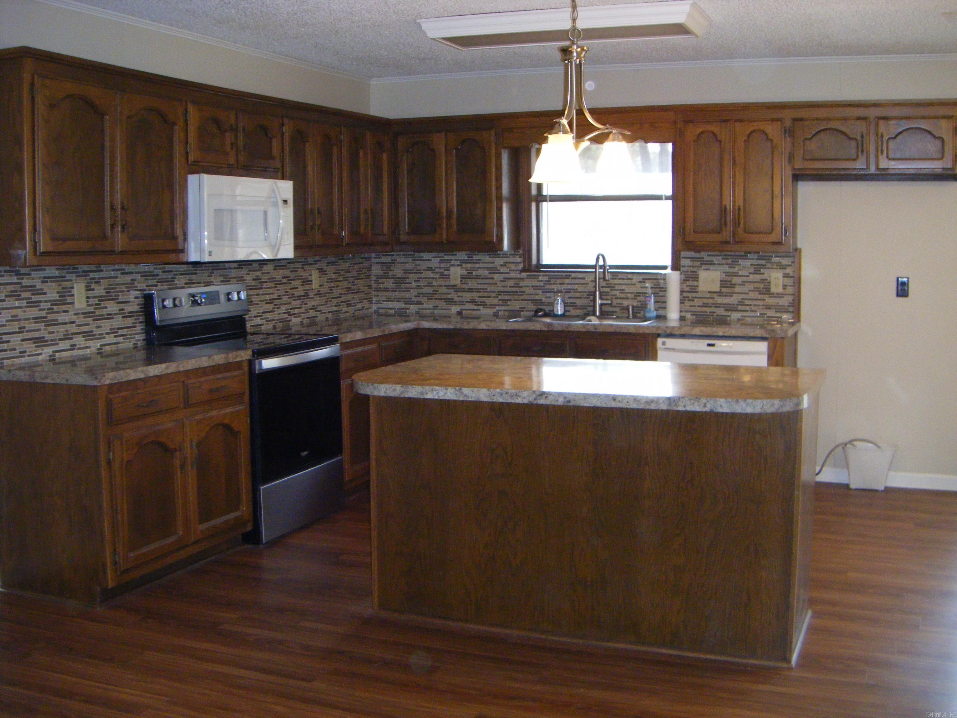 PLEASANT FORREST - Residential