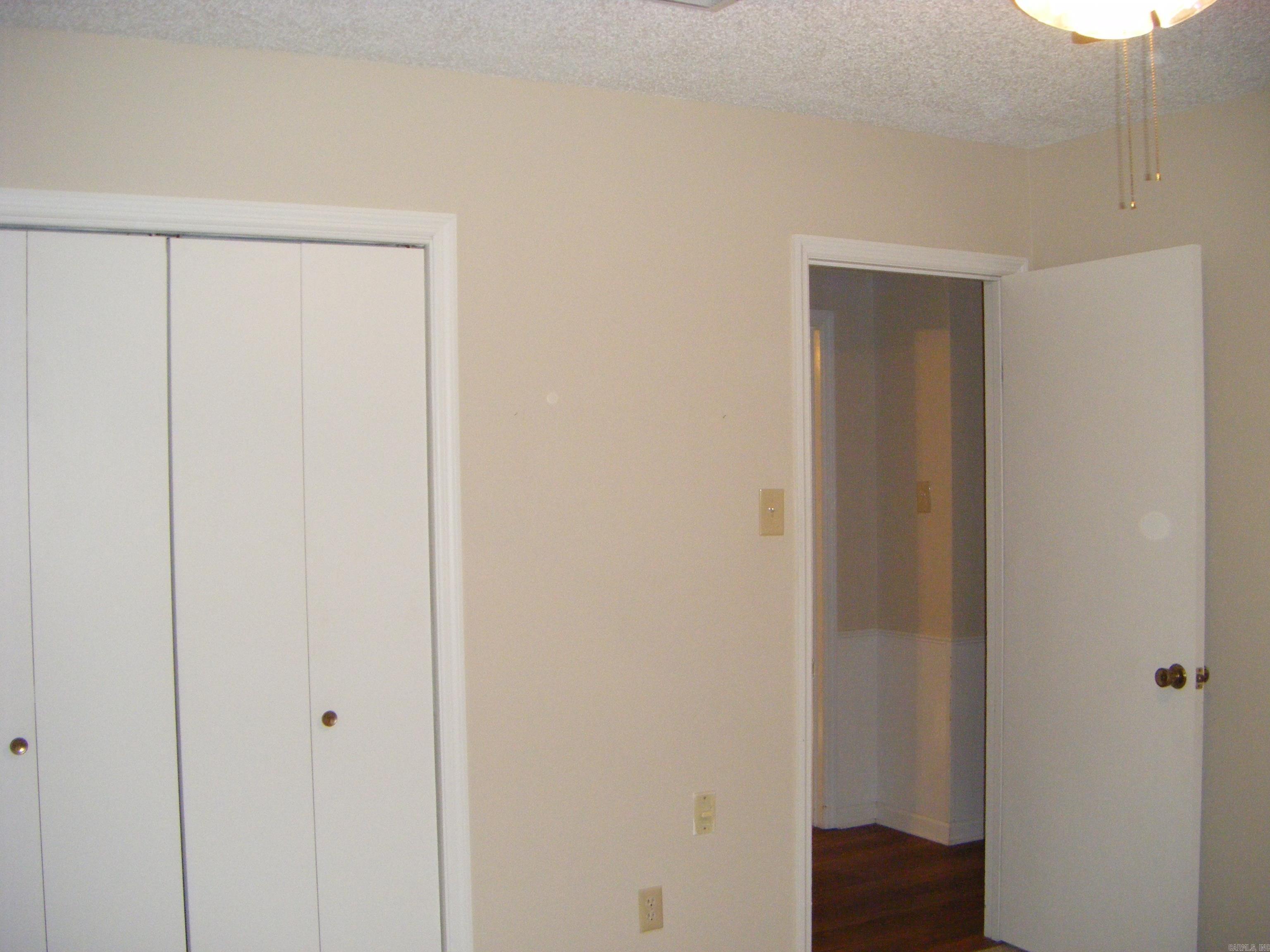 PLEASANT FORREST - Residential