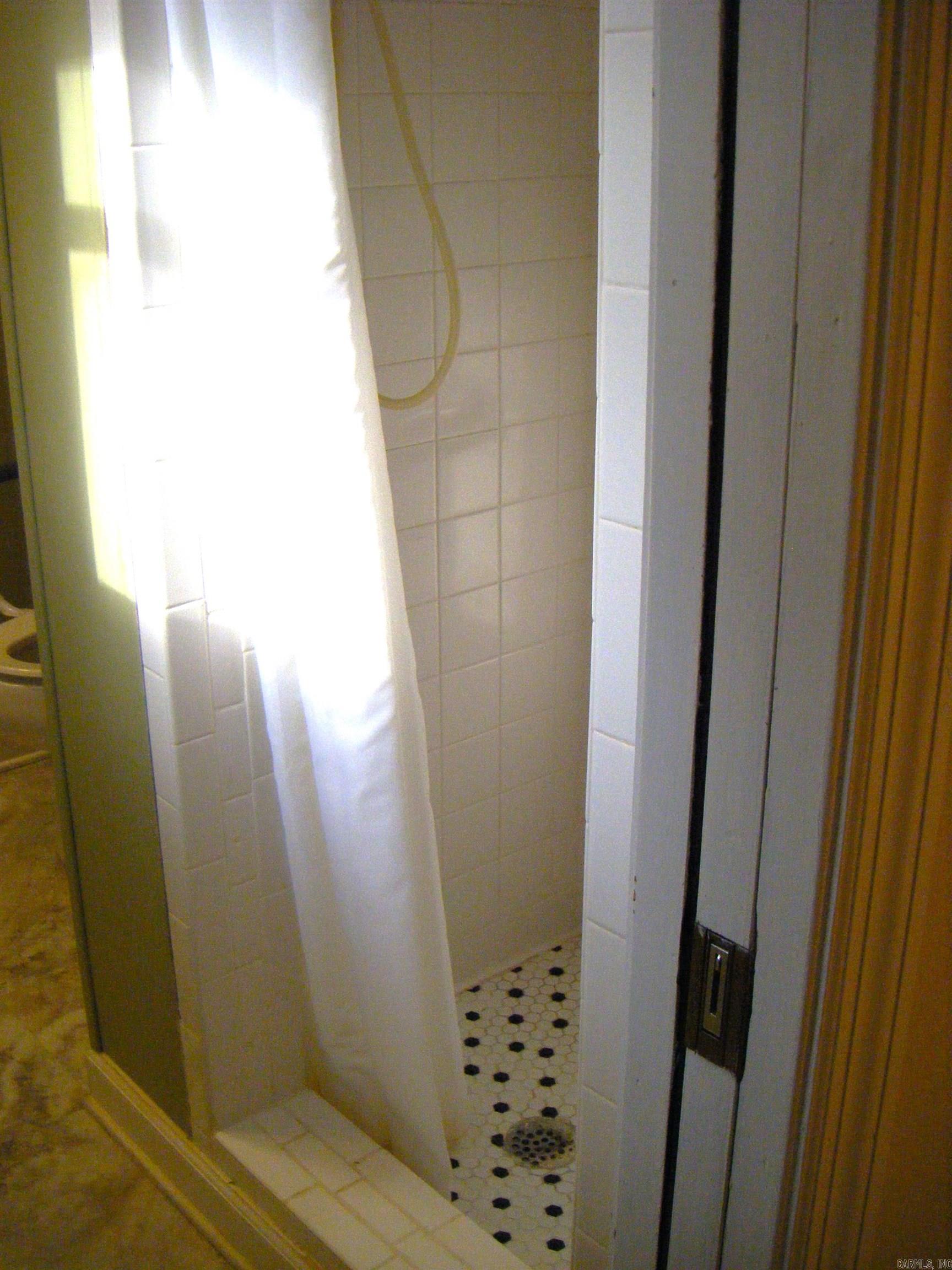 PLEASANT FORREST - Residential