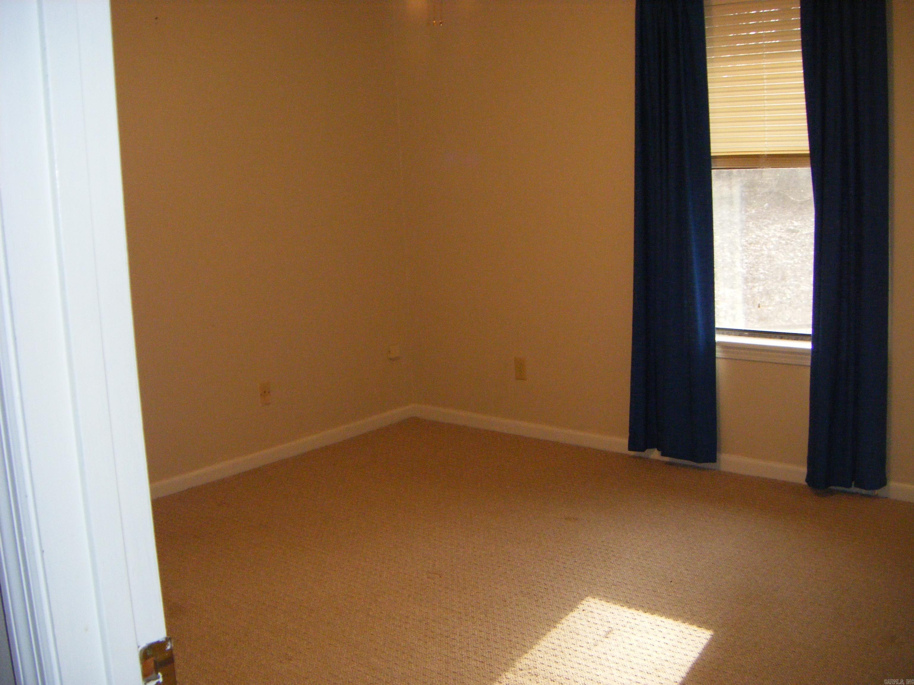 PLEASANT FORREST - Residential