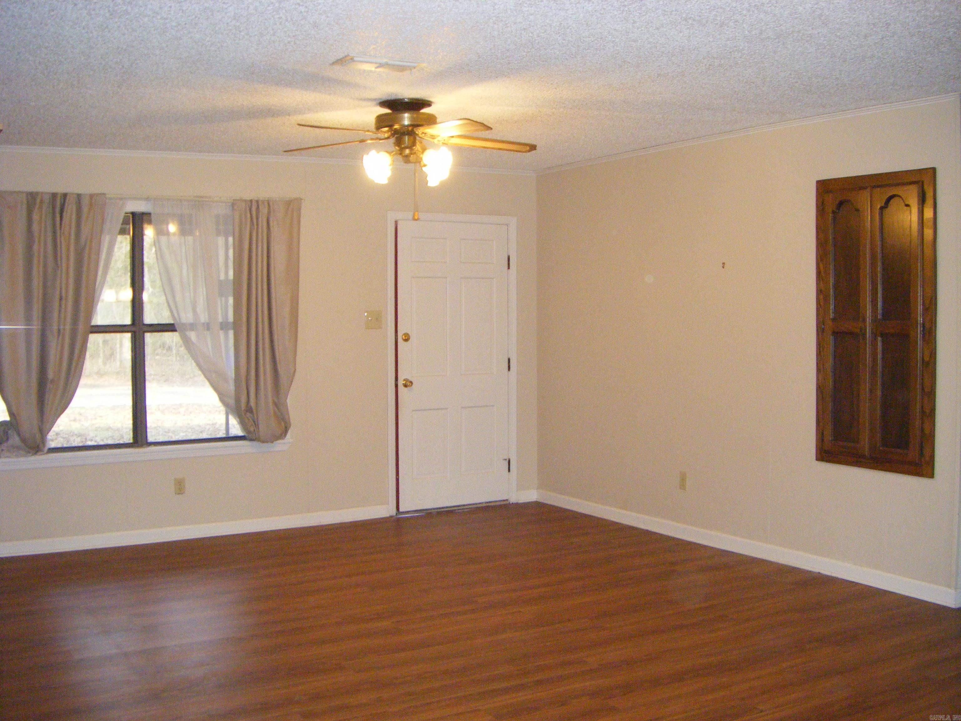 PLEASANT FORREST - Residential