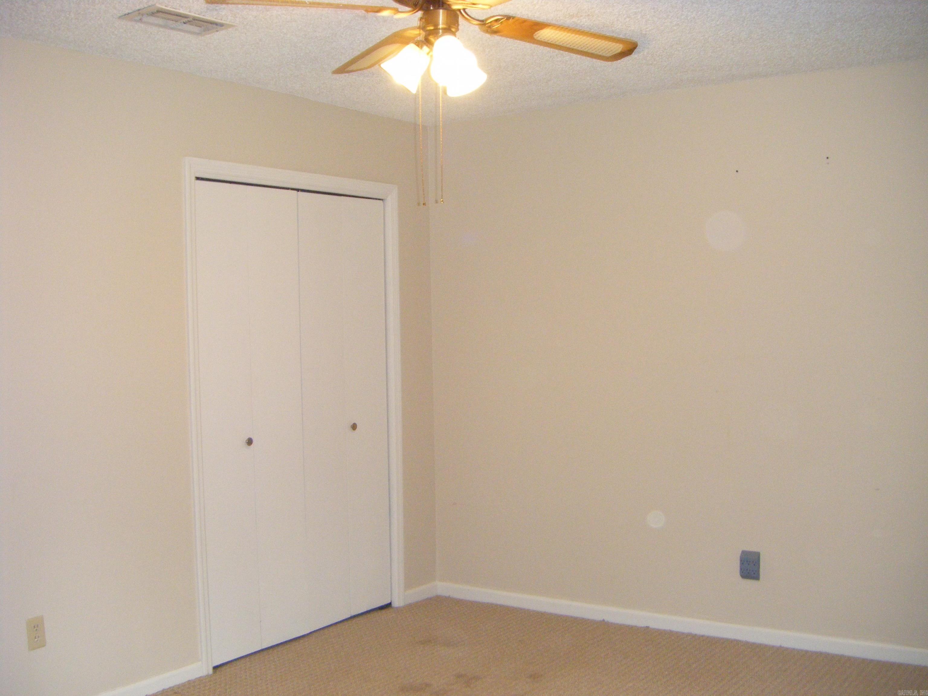 PLEASANT FORREST - Residential