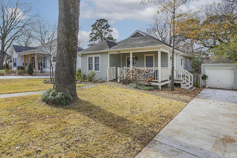 WESTOVER HILLS - Residential