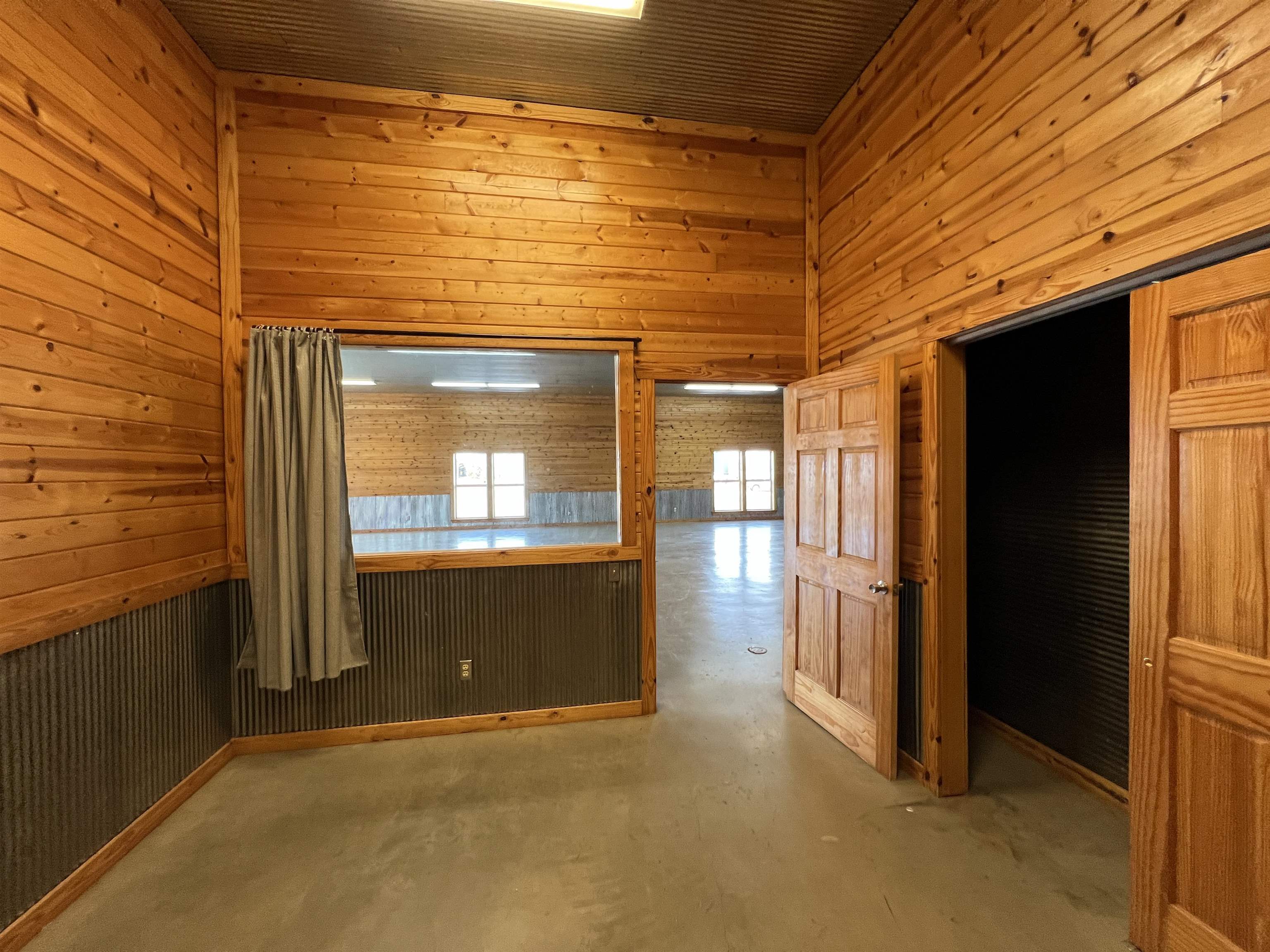 nil - Commercial Sale