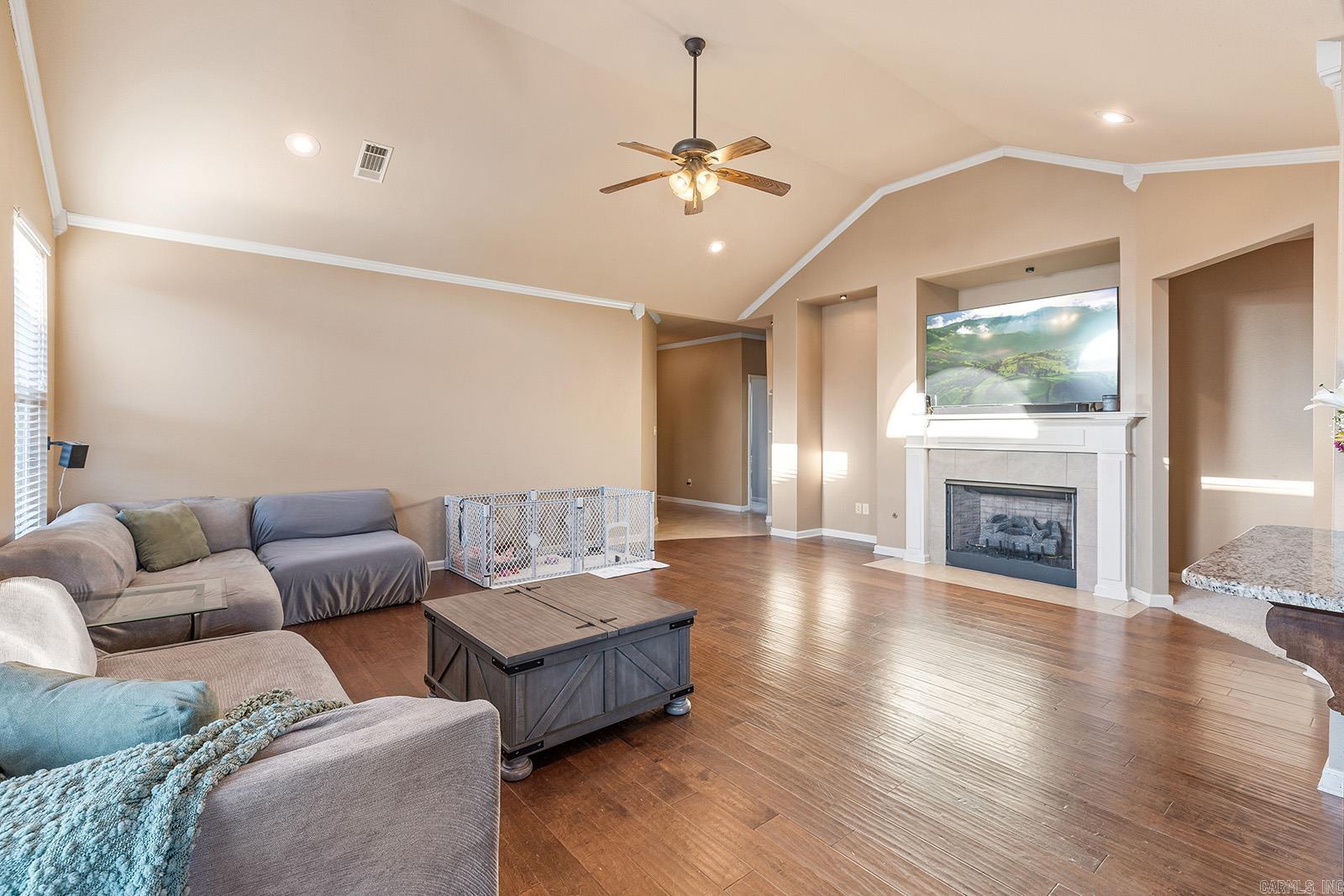 Stonehenge - Residential