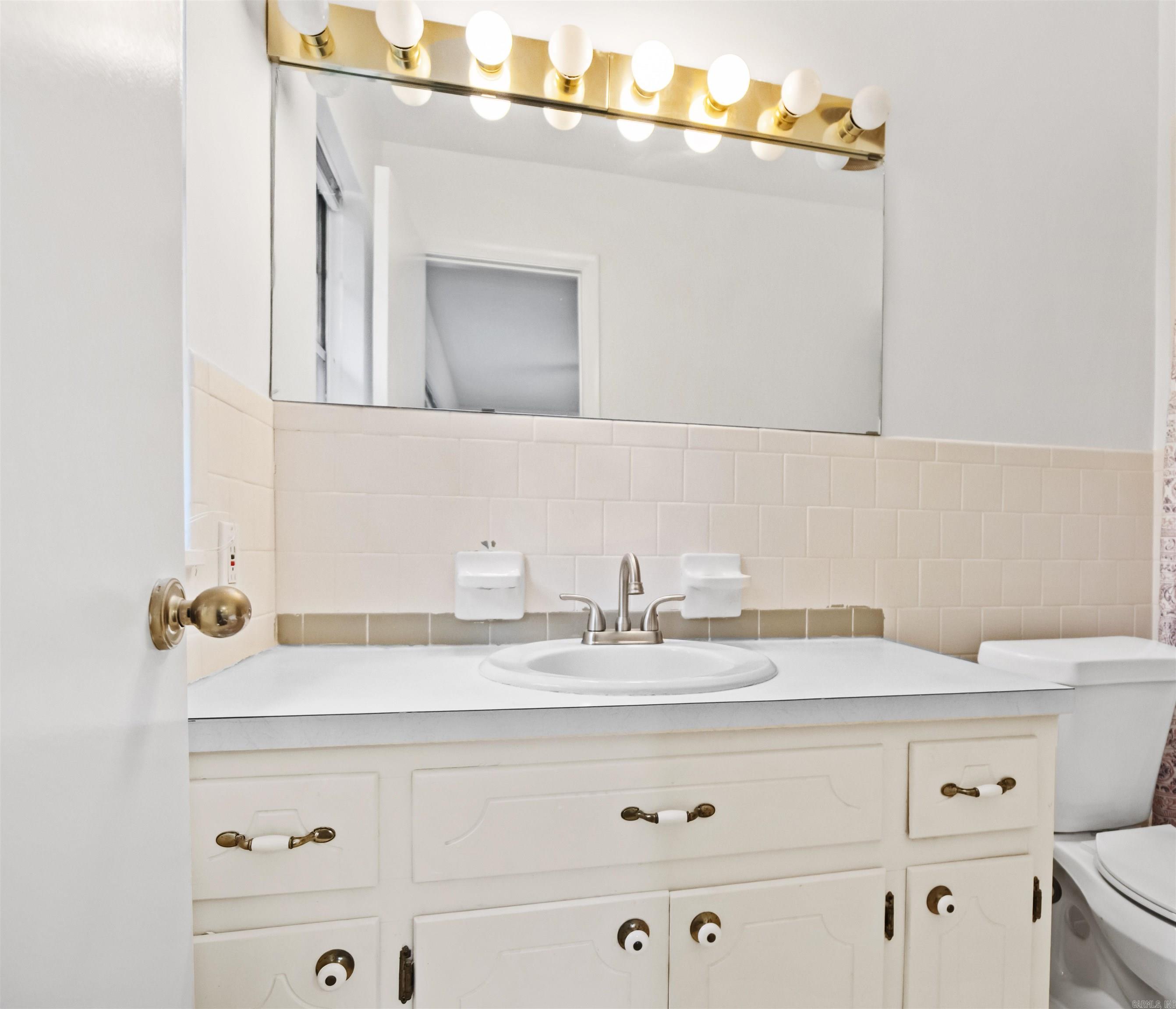 Crestmont #2 - Residential