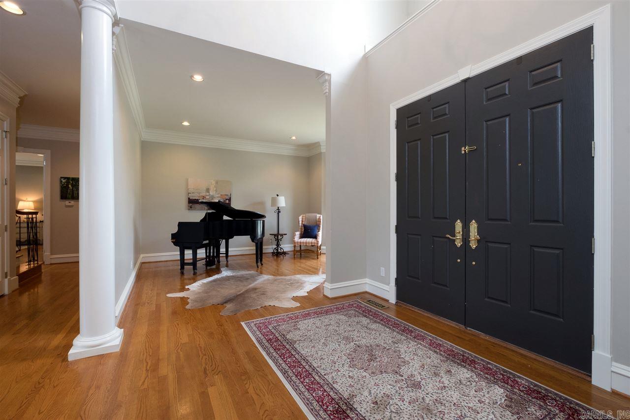 CHENAL VALLEY BRETAGNE CIRCLE - Residential