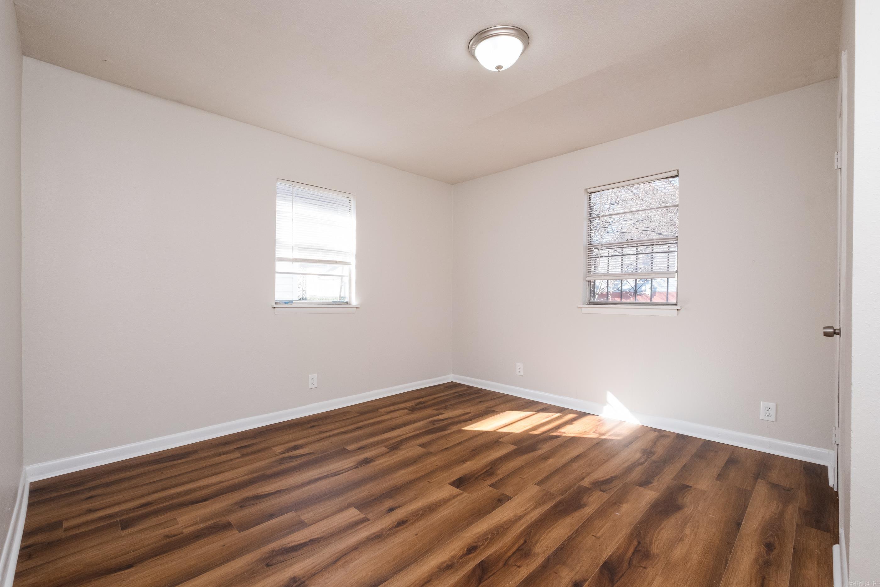 Weldon E Wrights - Residential Lease