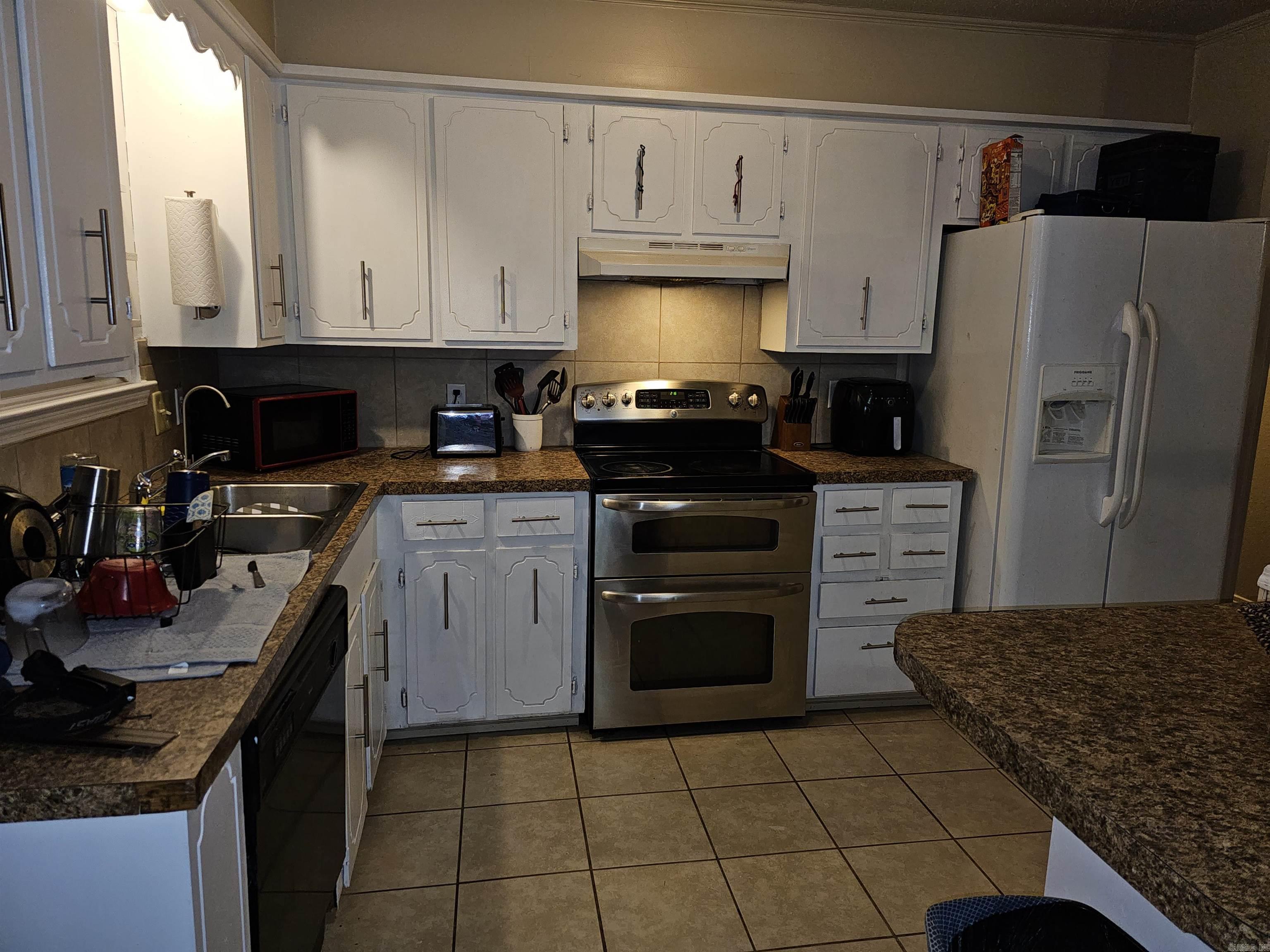 FERRELL - Residential