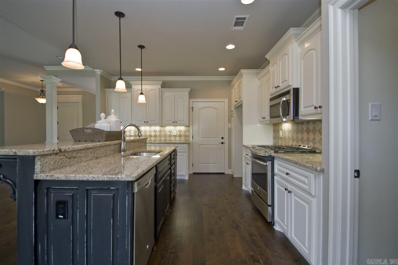 BENT TREE ESTATES - Residential