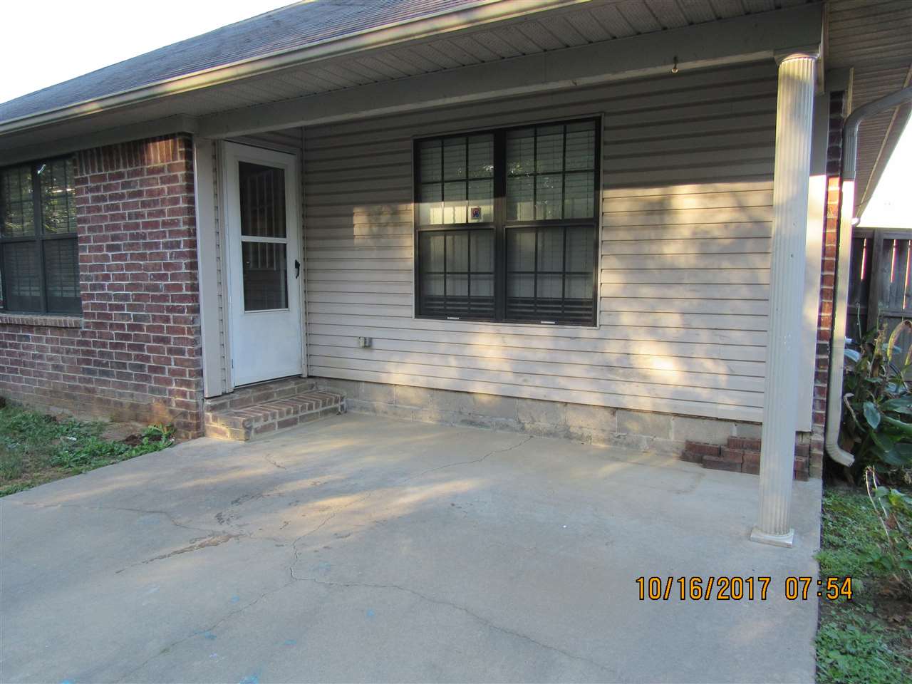 Nicholes Place - Residential Lease