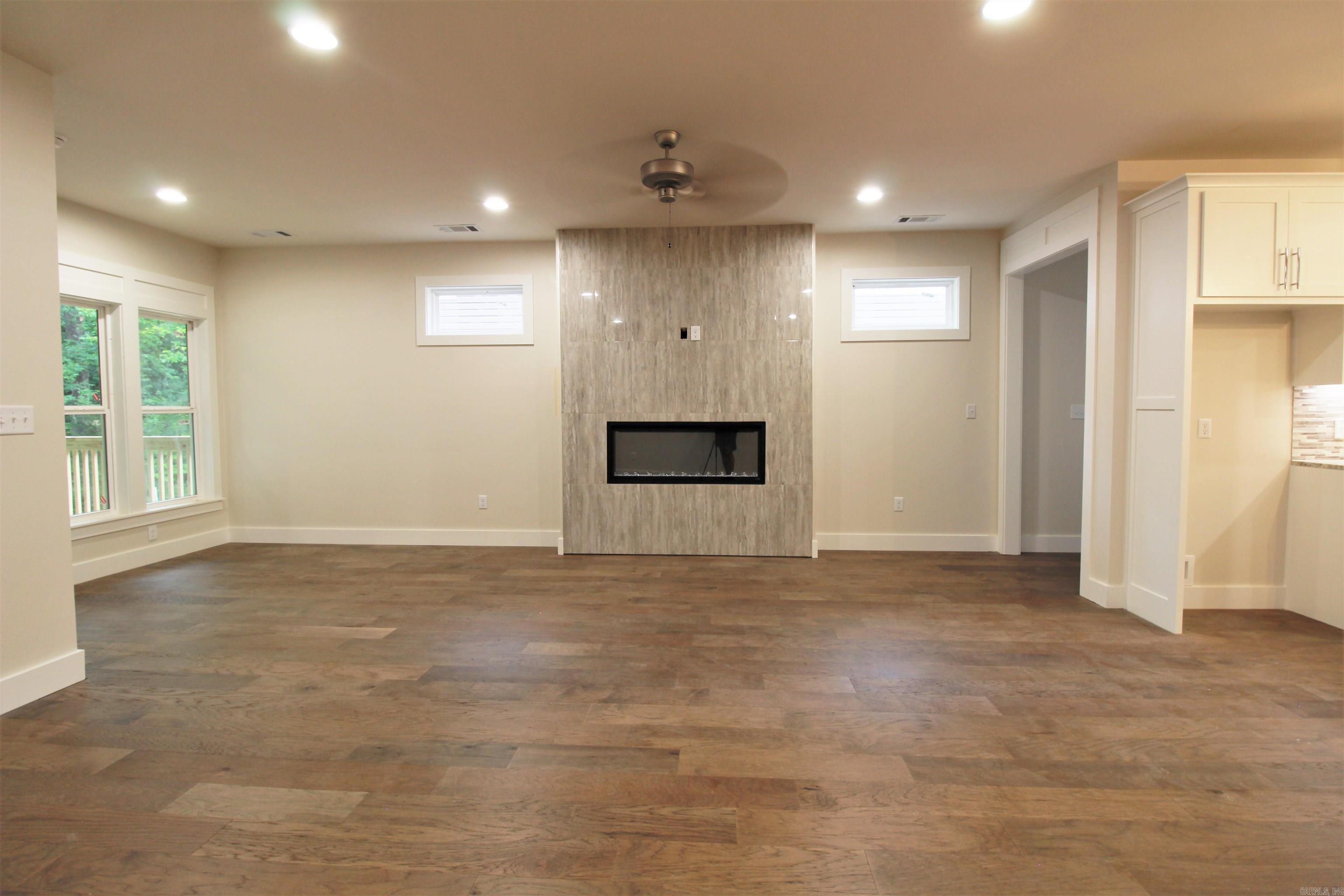 GIBRALTER HGTS - Residential