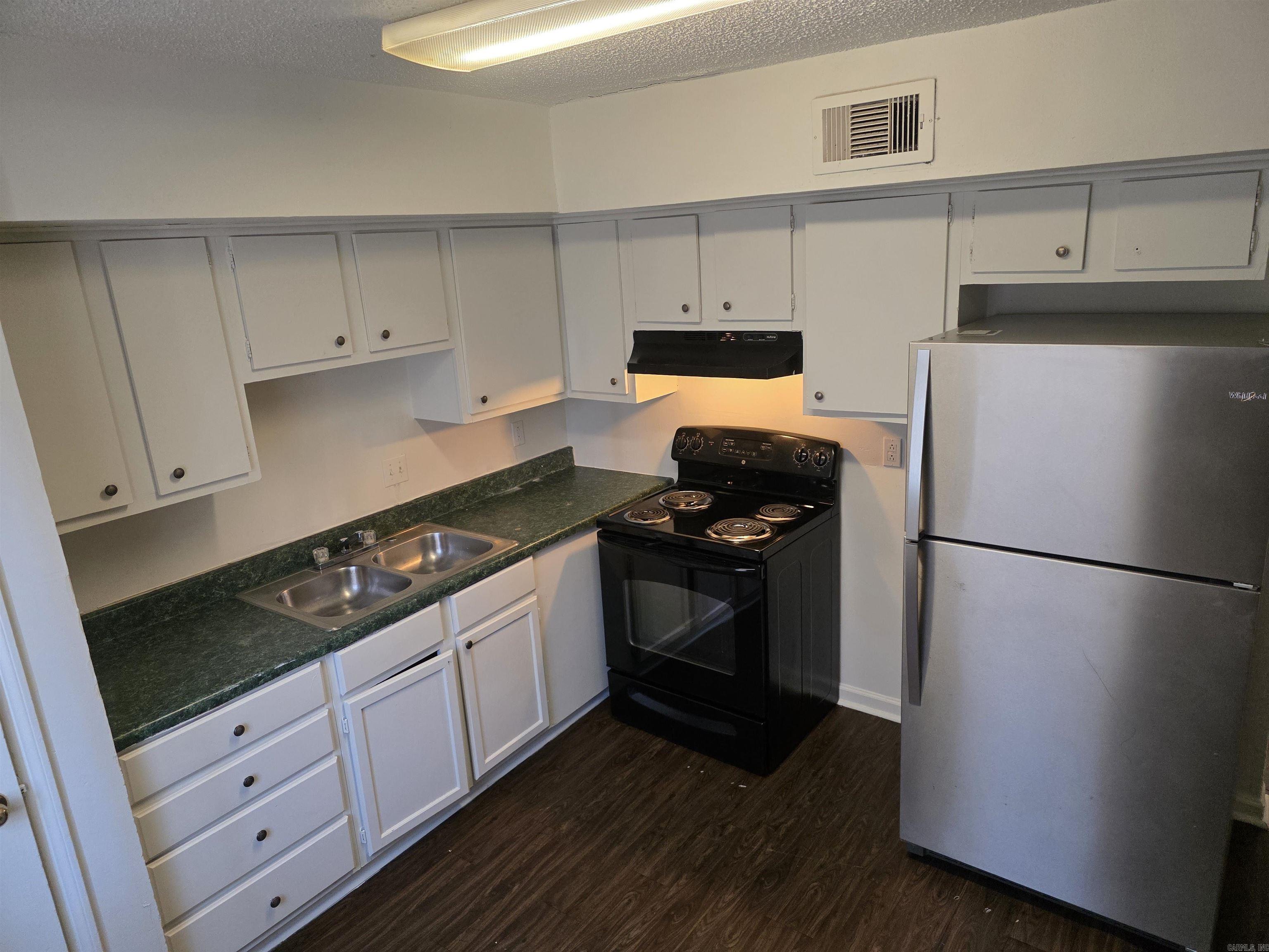 Mc Clellan - Residential Lease