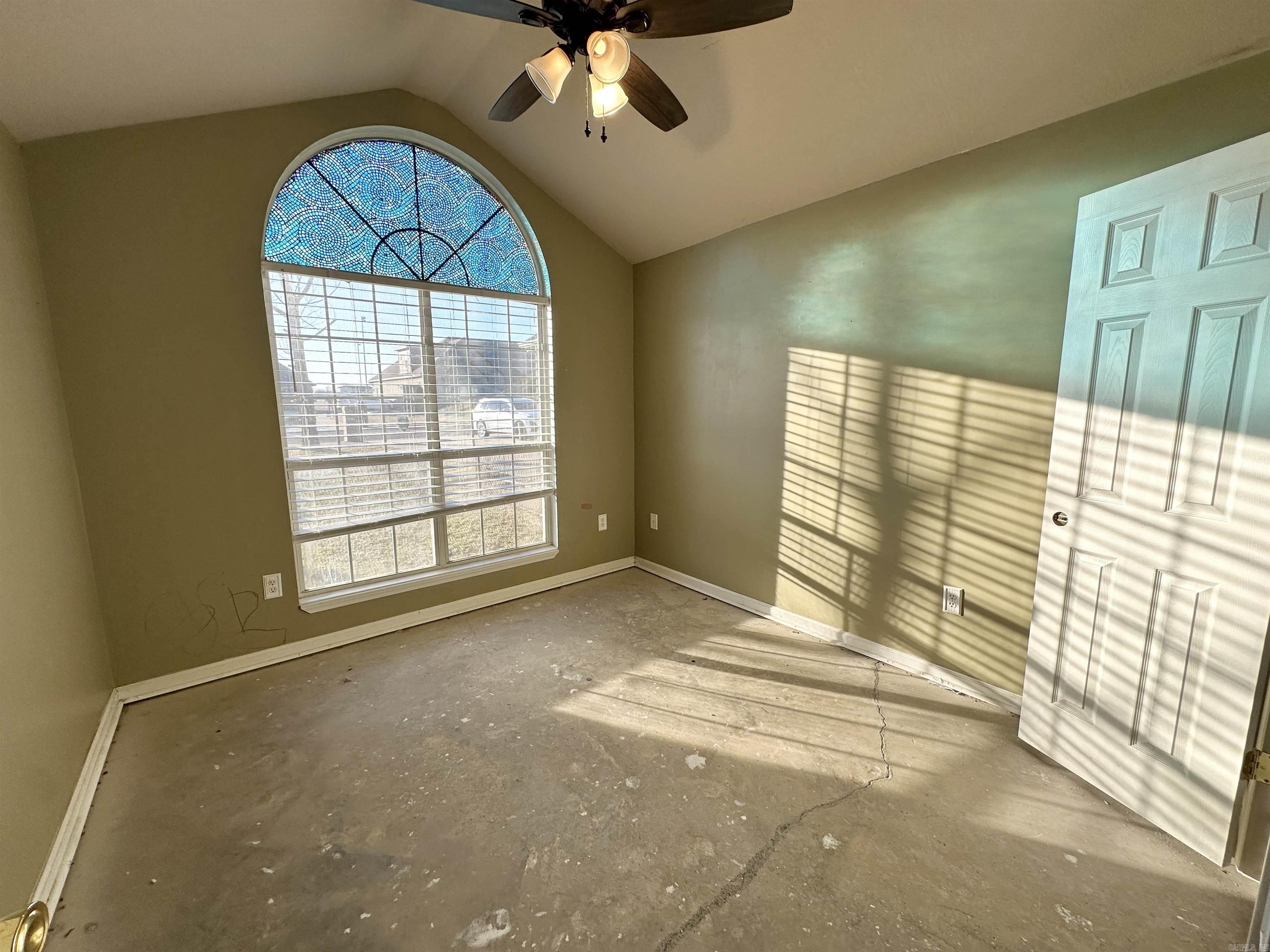 COUNTRY SIDE - Residential