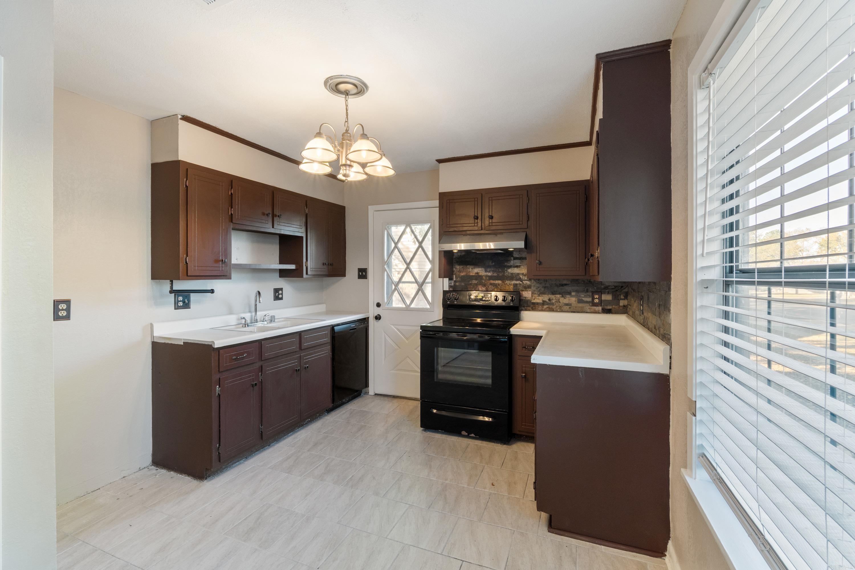 CEDARIDGE - Residential