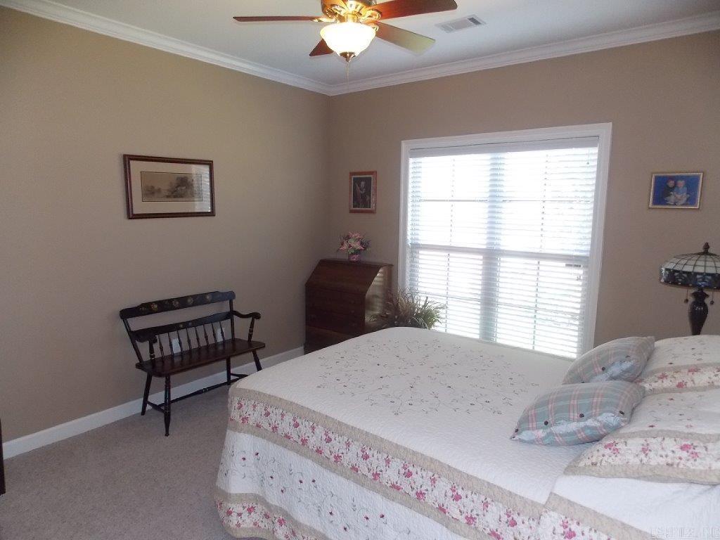 CAPITOL LAKES ESTATES - Residential