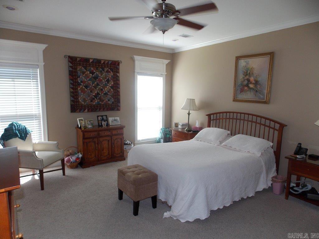 CAPITOL LAKES ESTATES - Residential