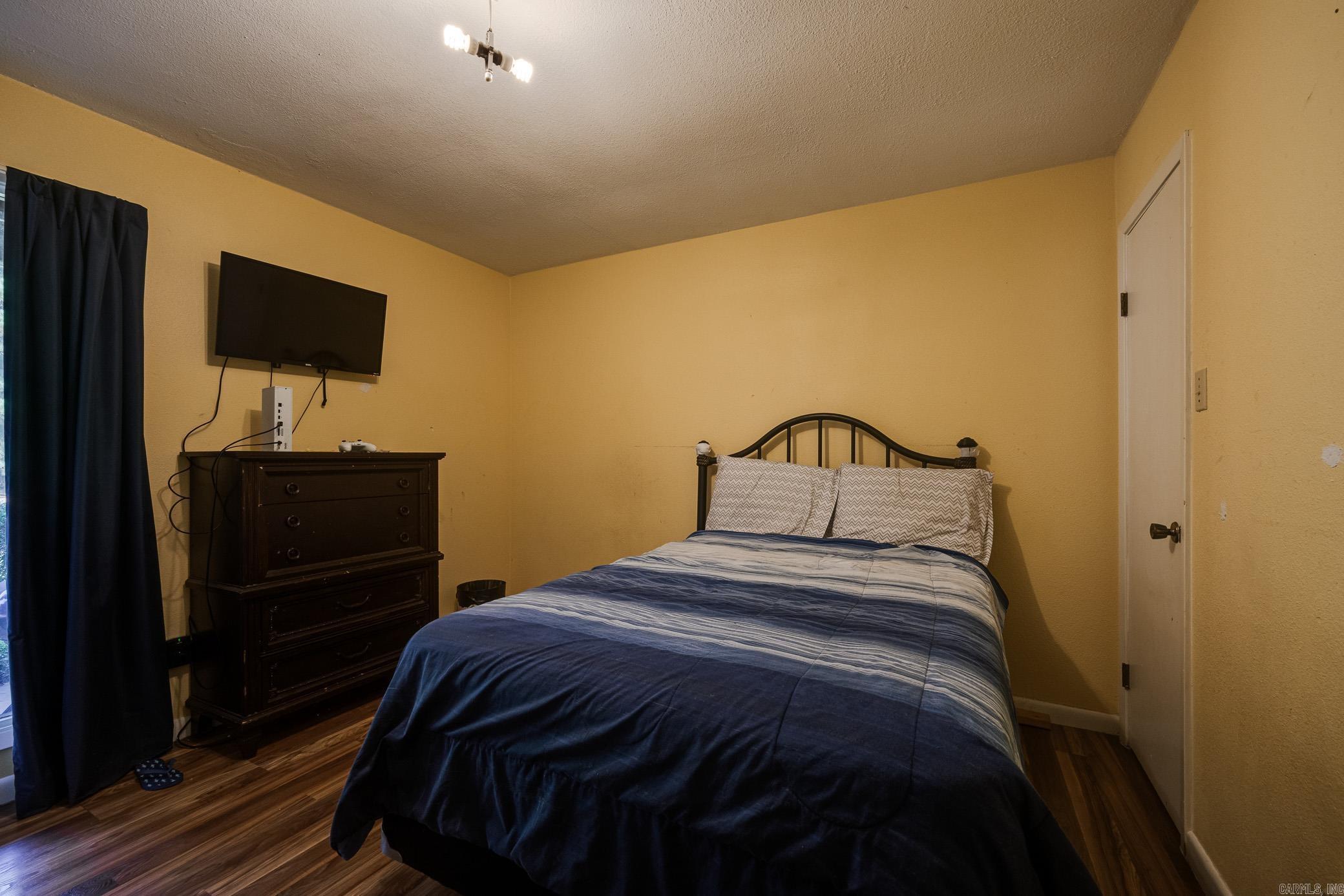 WESTCHESTER VILLAGE - Residential