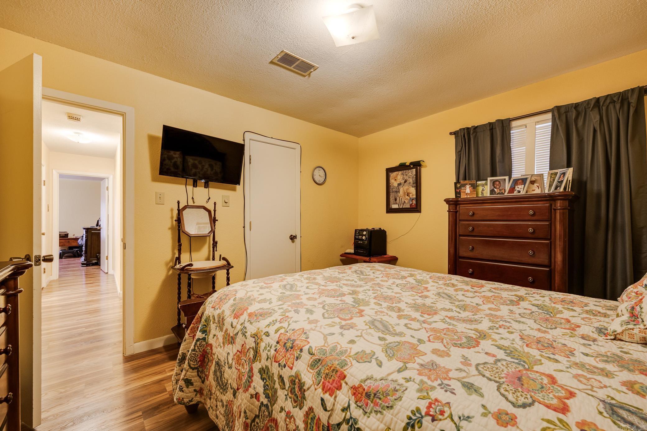 WESTCHESTER VILLAGE - Residential