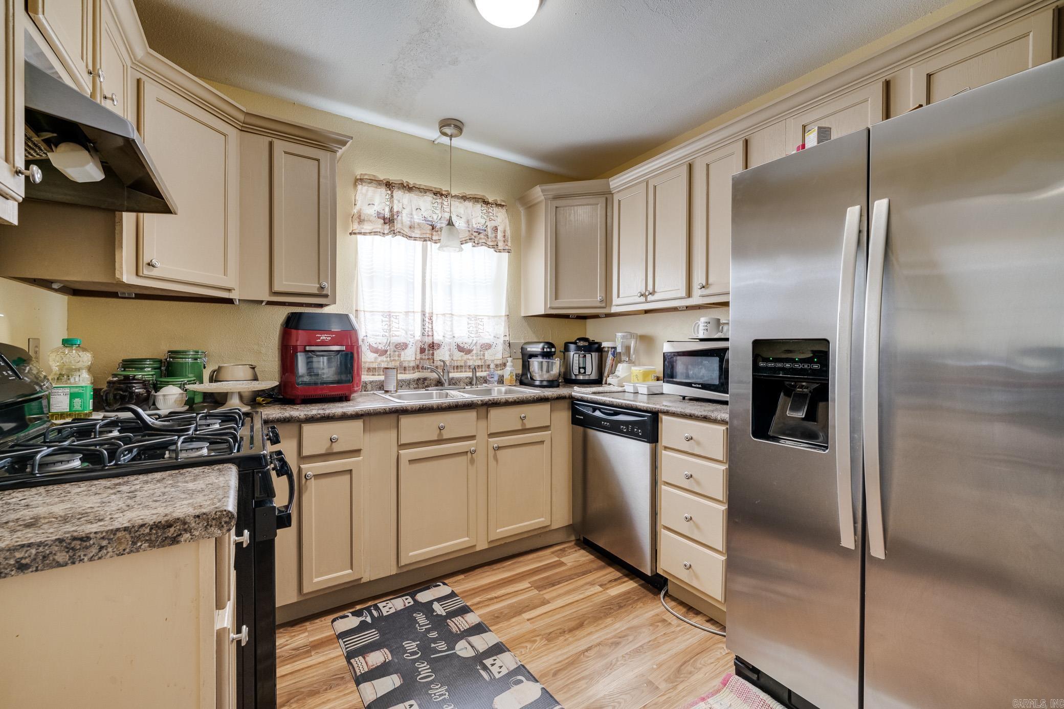 WESTCHESTER VILLAGE - Residential