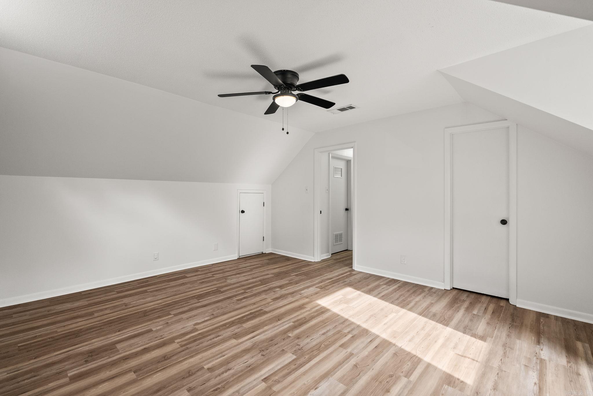 COLONY WEST - Residential