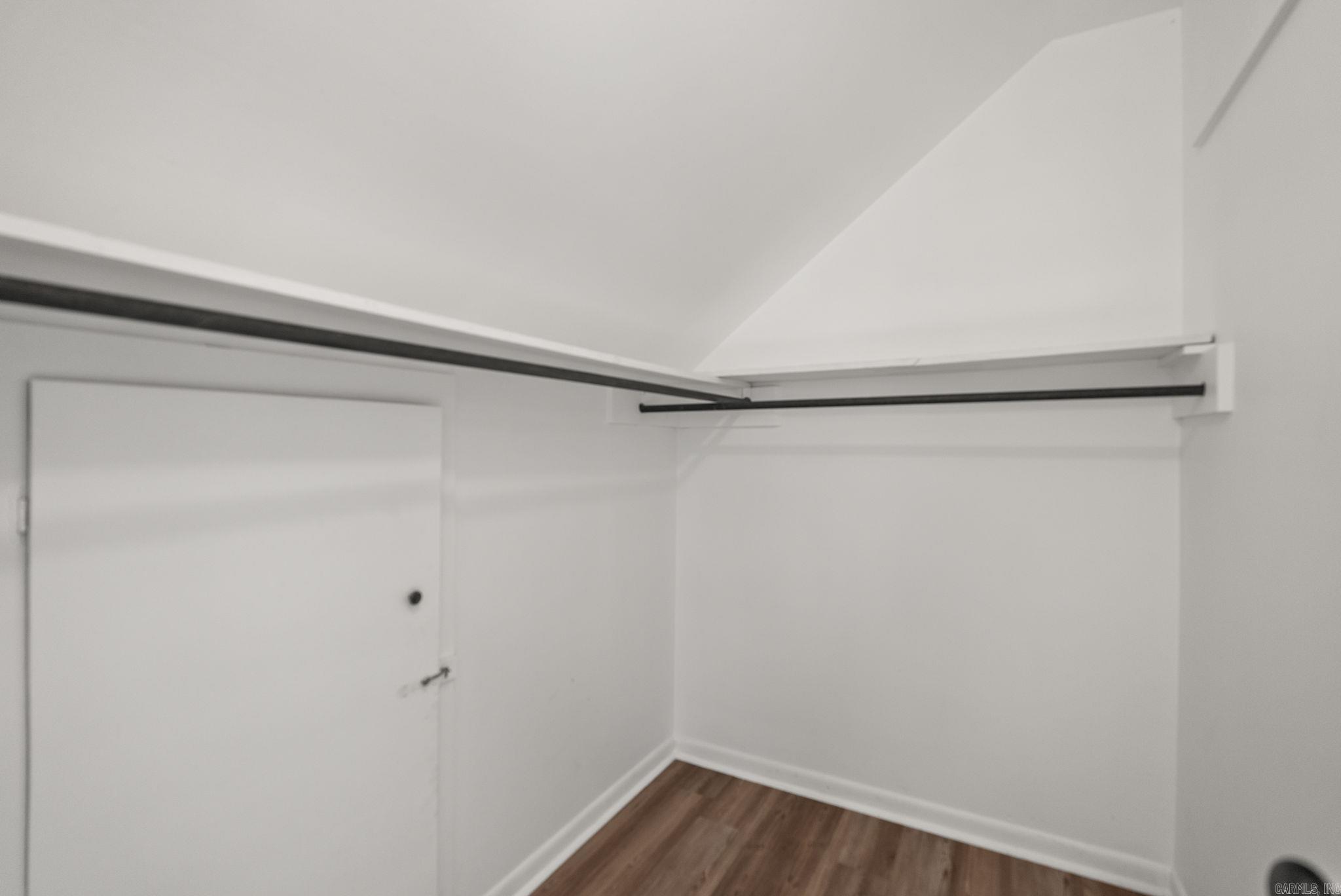 COLONY WEST - Residential