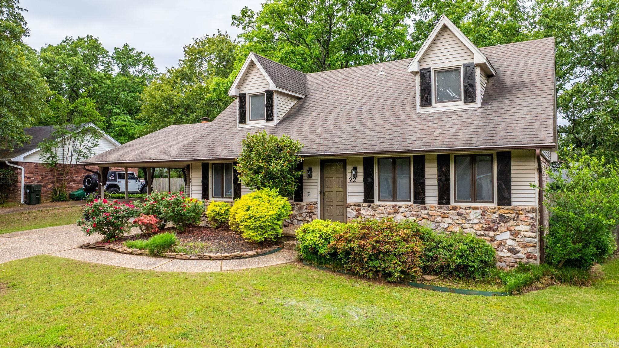 COLONY WEST - Residential