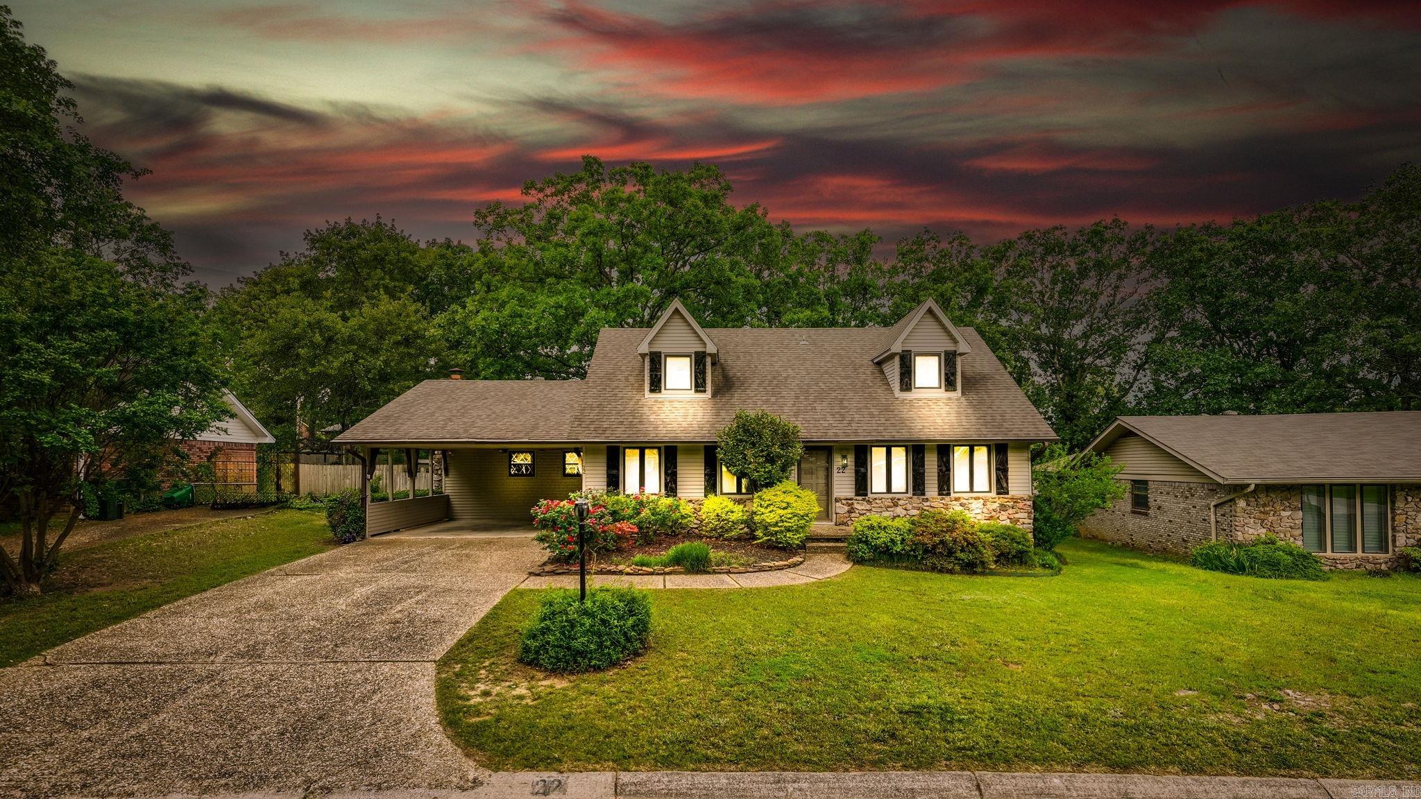 COLONY WEST - Residential