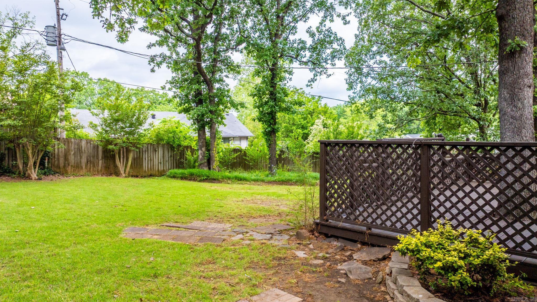 COLONY WEST - Residential