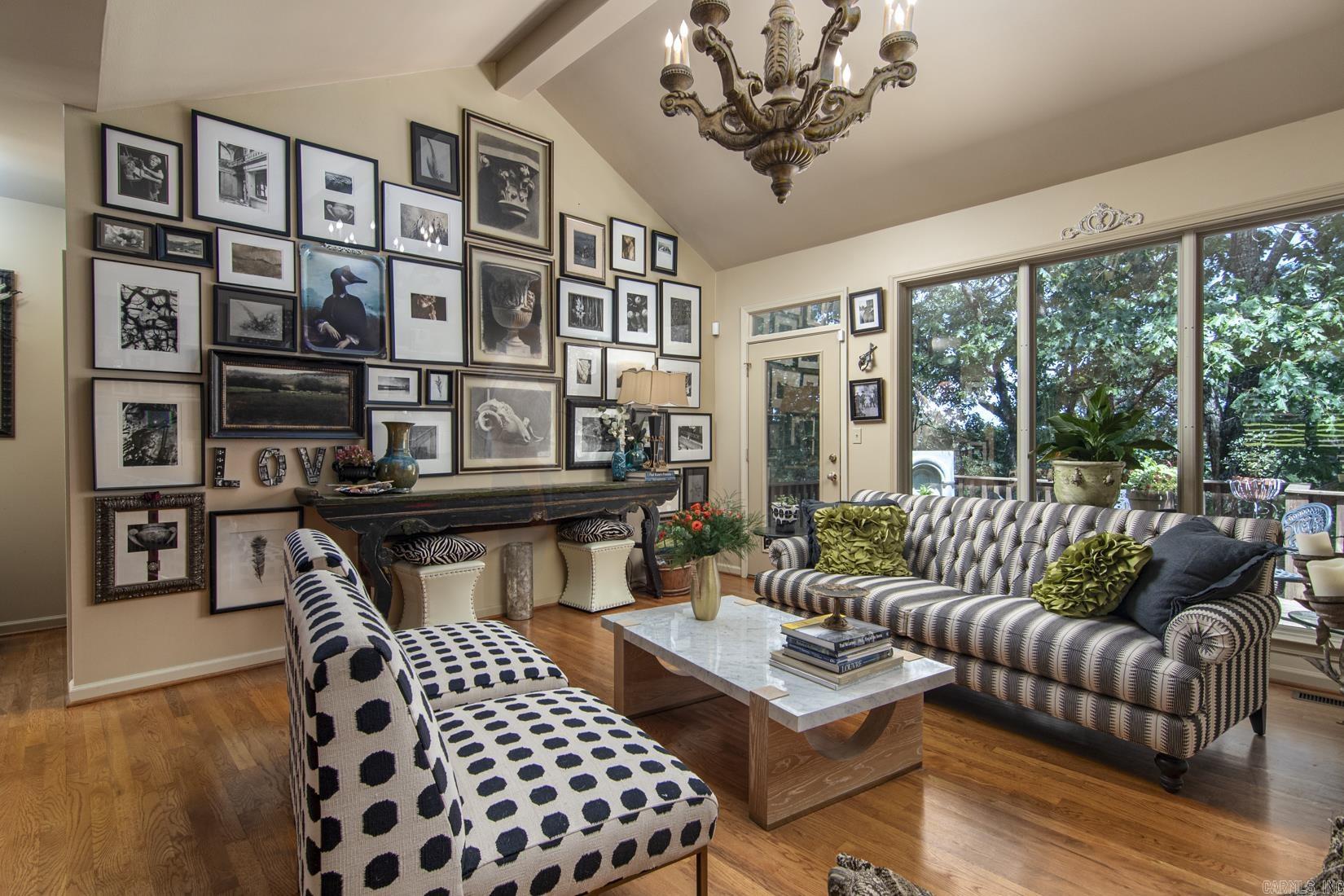 CHARLESTON HEIGHTS ADDN - Residential