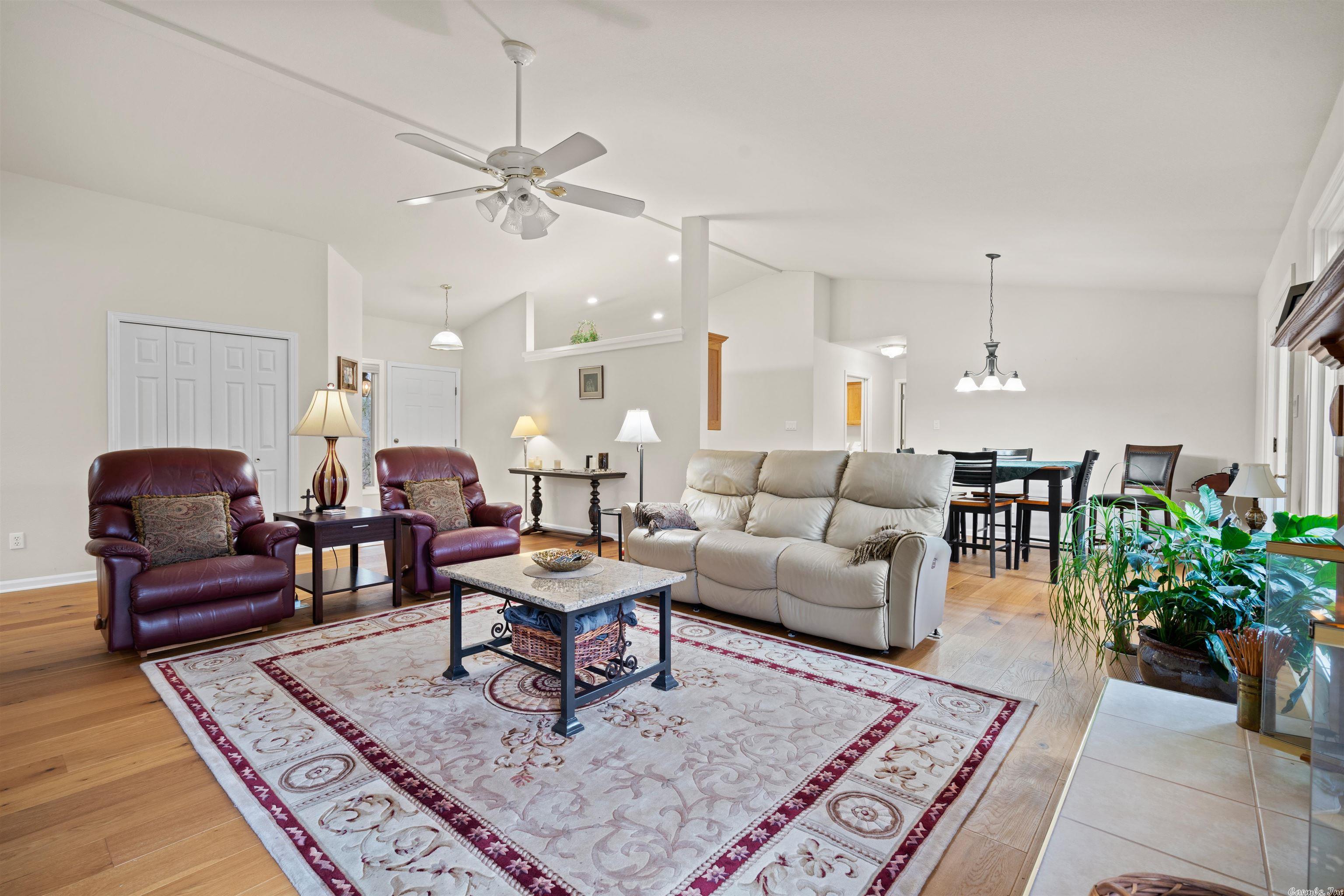 DIAMANTE - Residential