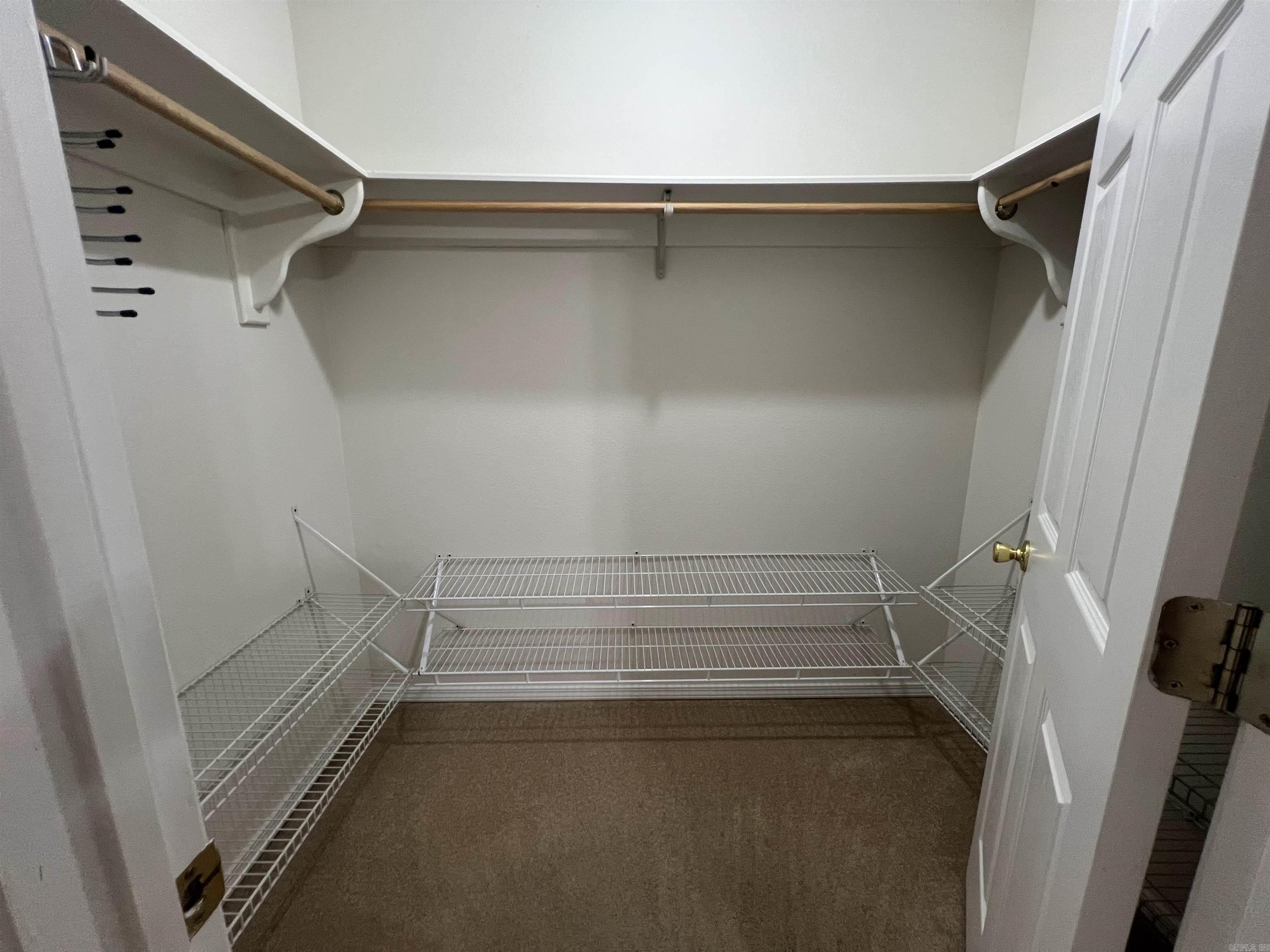 Blakes Tall Pines - Residential Lease