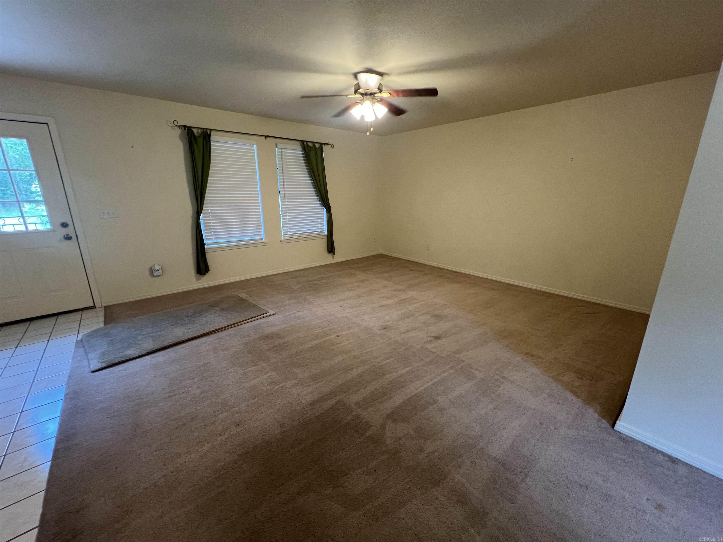 Blakes Tall Pines - Residential Lease