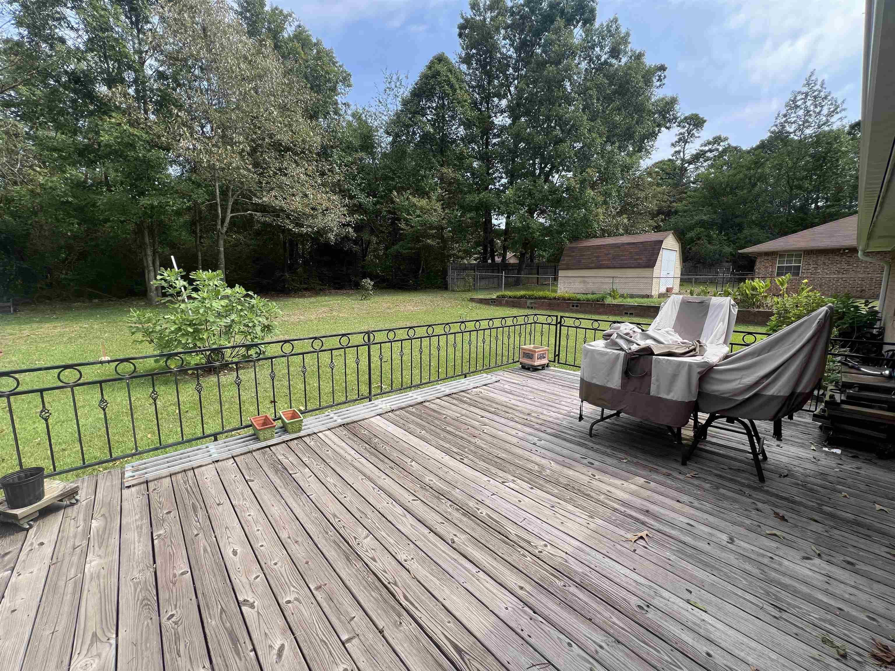 Blakes Tall Pines - Residential Lease