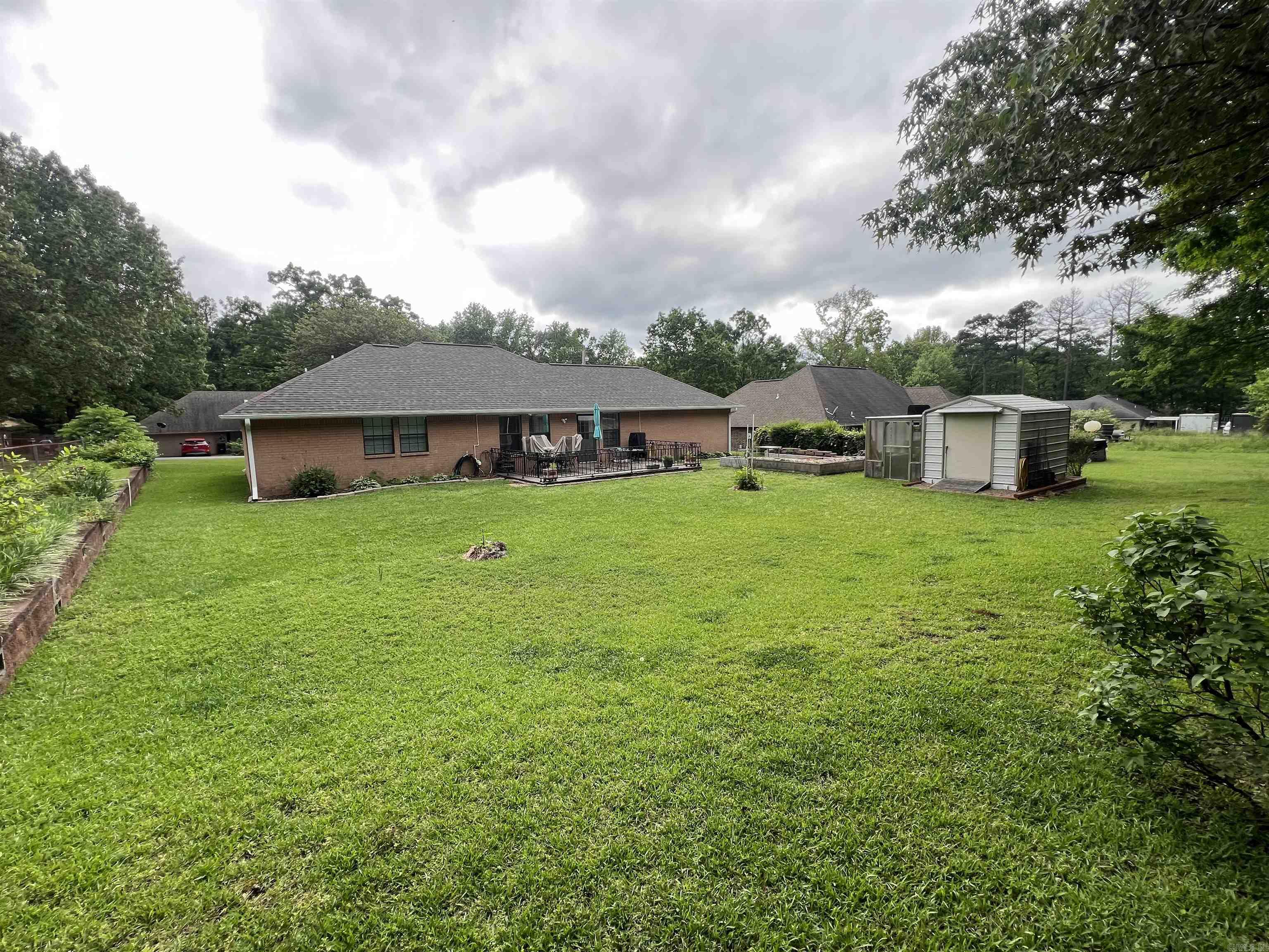 Blakes Tall Pines - Residential Lease