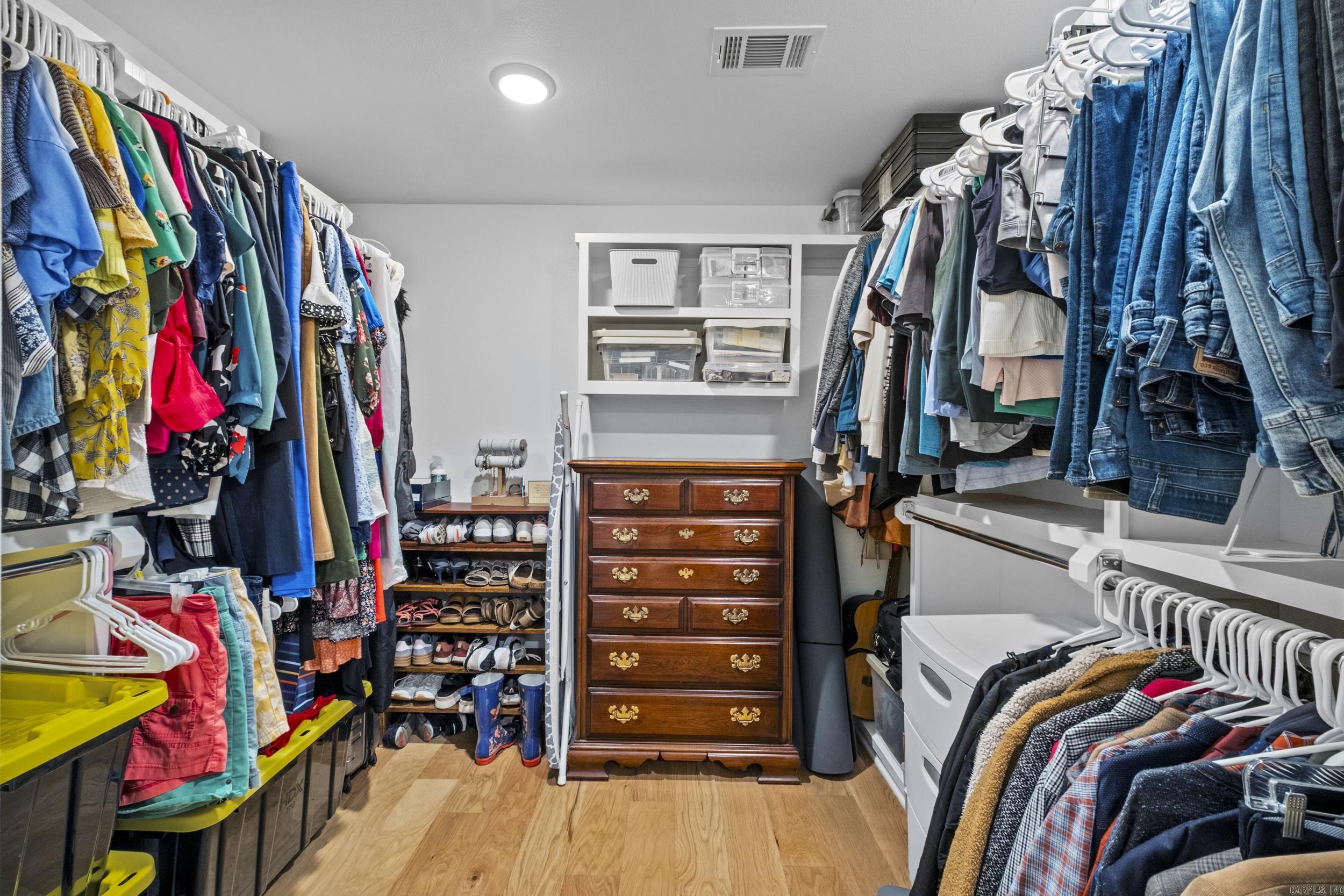 KIKE ACRES SUBD - Residential